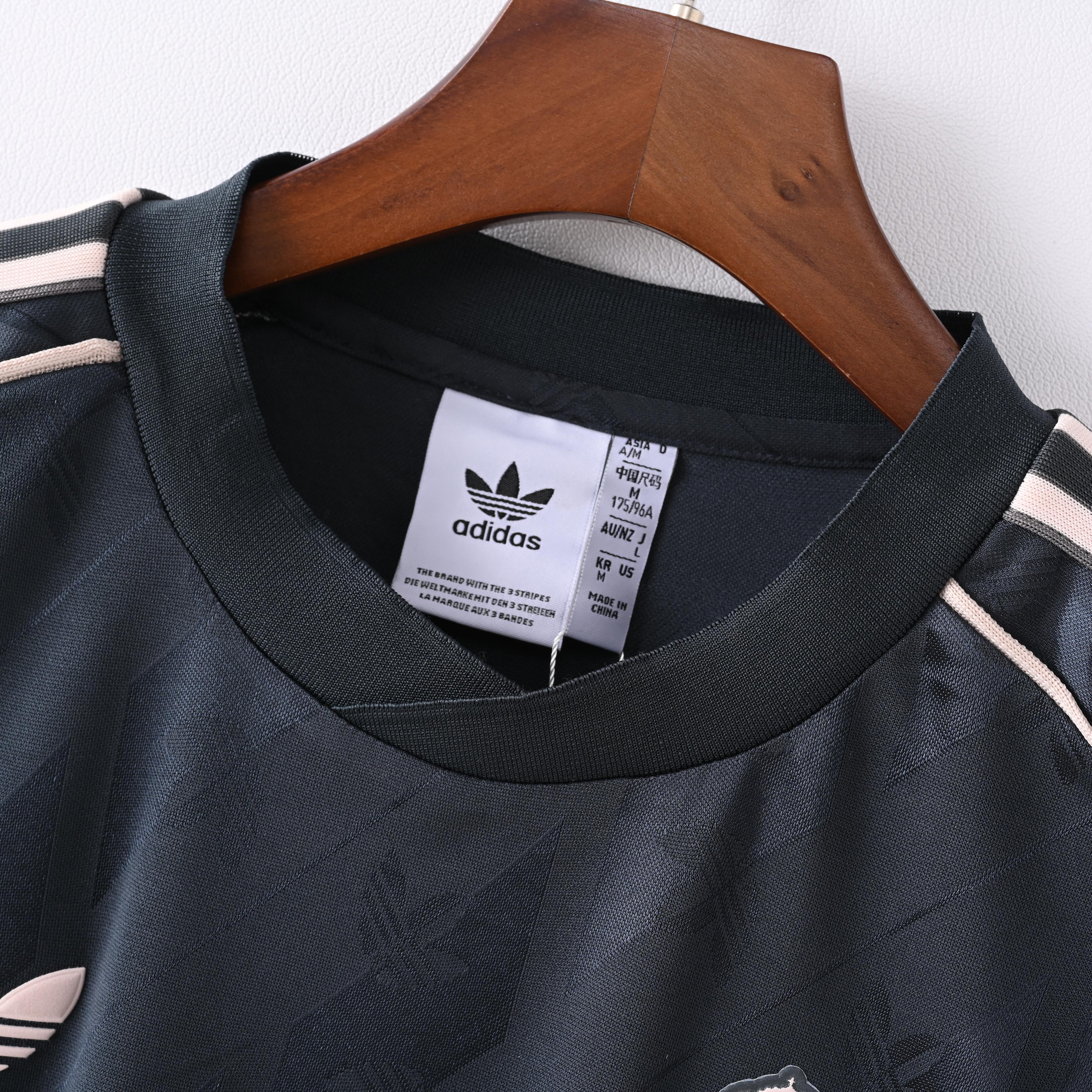 2024/2025 Real Madrid Retro Special Edition Long Sleeve Football Shirt