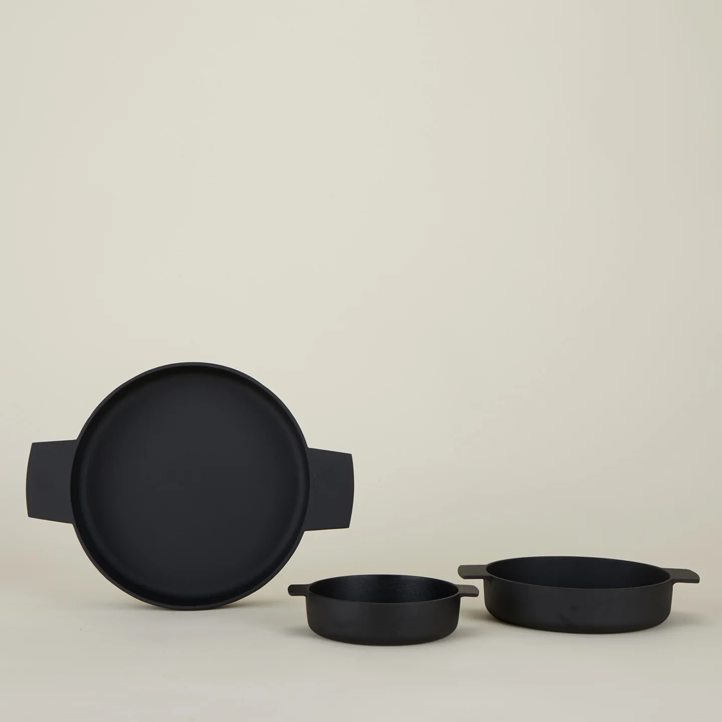 Cast Iron Casserole Pan