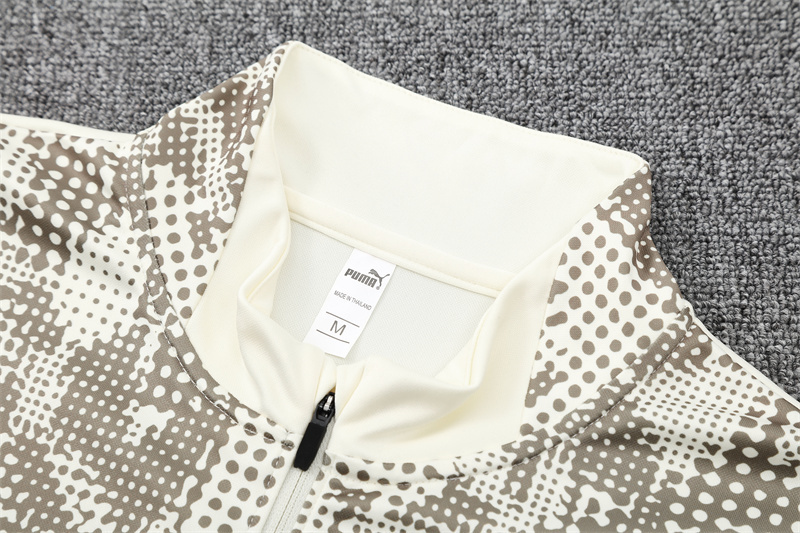 2025/2026 PSV Eindhoven Adult Half Zip Training Suit (Adult Kit)