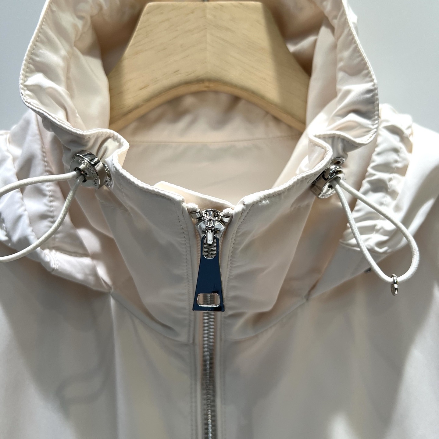 Moncler Enette 2026 Spring Autumn Women's Jackets Polyester Hooded Zipper Tassel Casual Slim Woman's Coats MKDFWJ26001