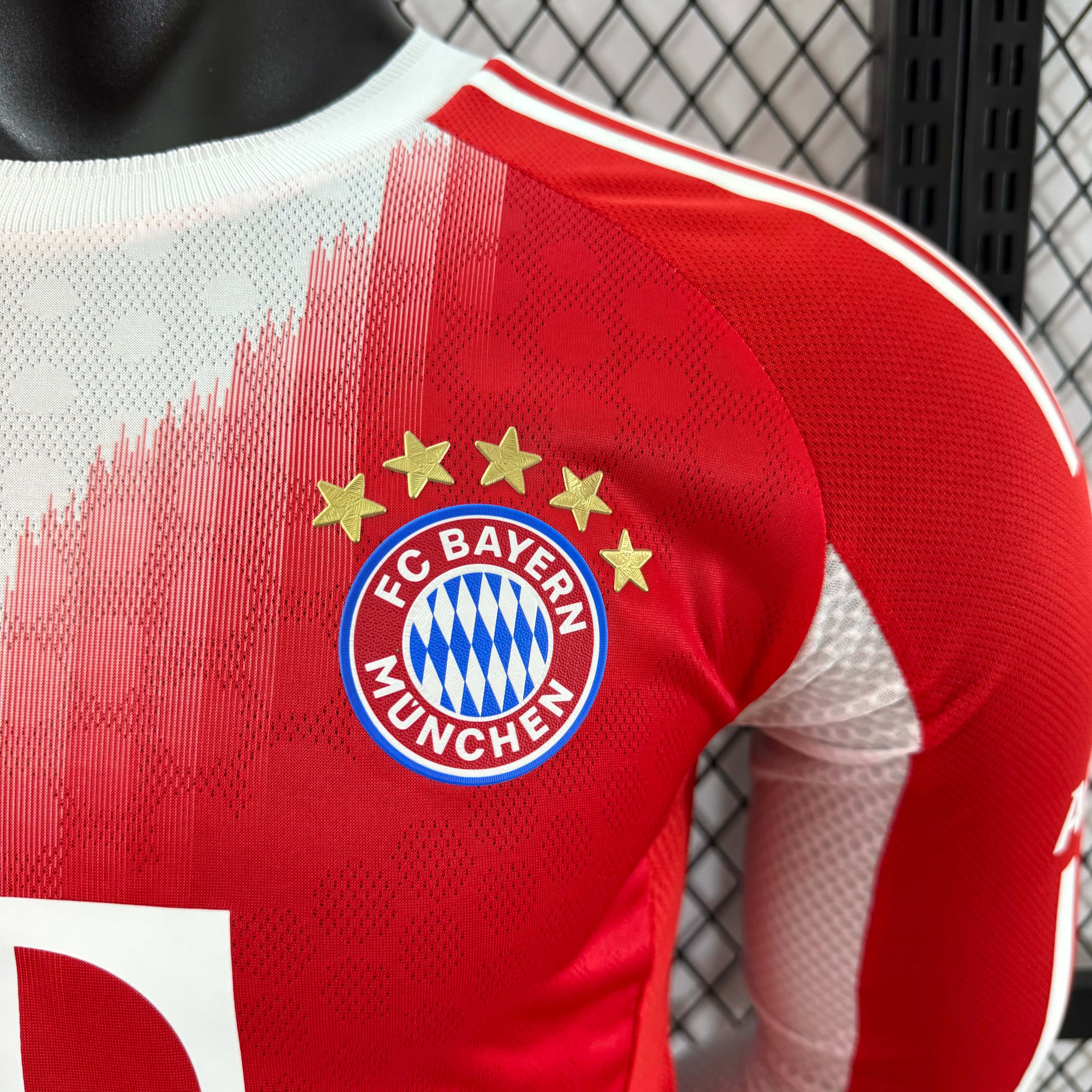 2025/2026 Bayern Munich Home Long Sleeve Football Shirt (Player Edition)