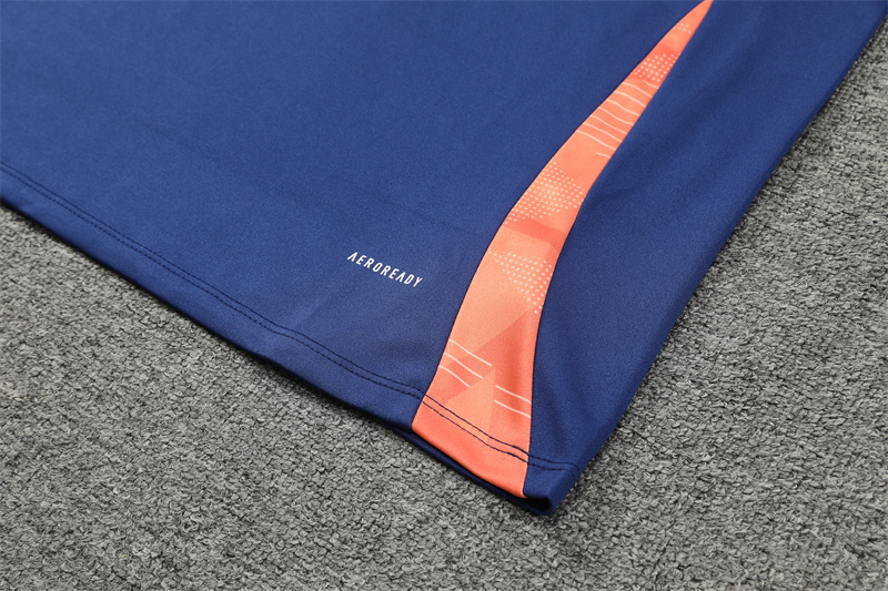 24/25 Manchester United royal blueHalf Zip Training Kit (Adult Kids Kit)