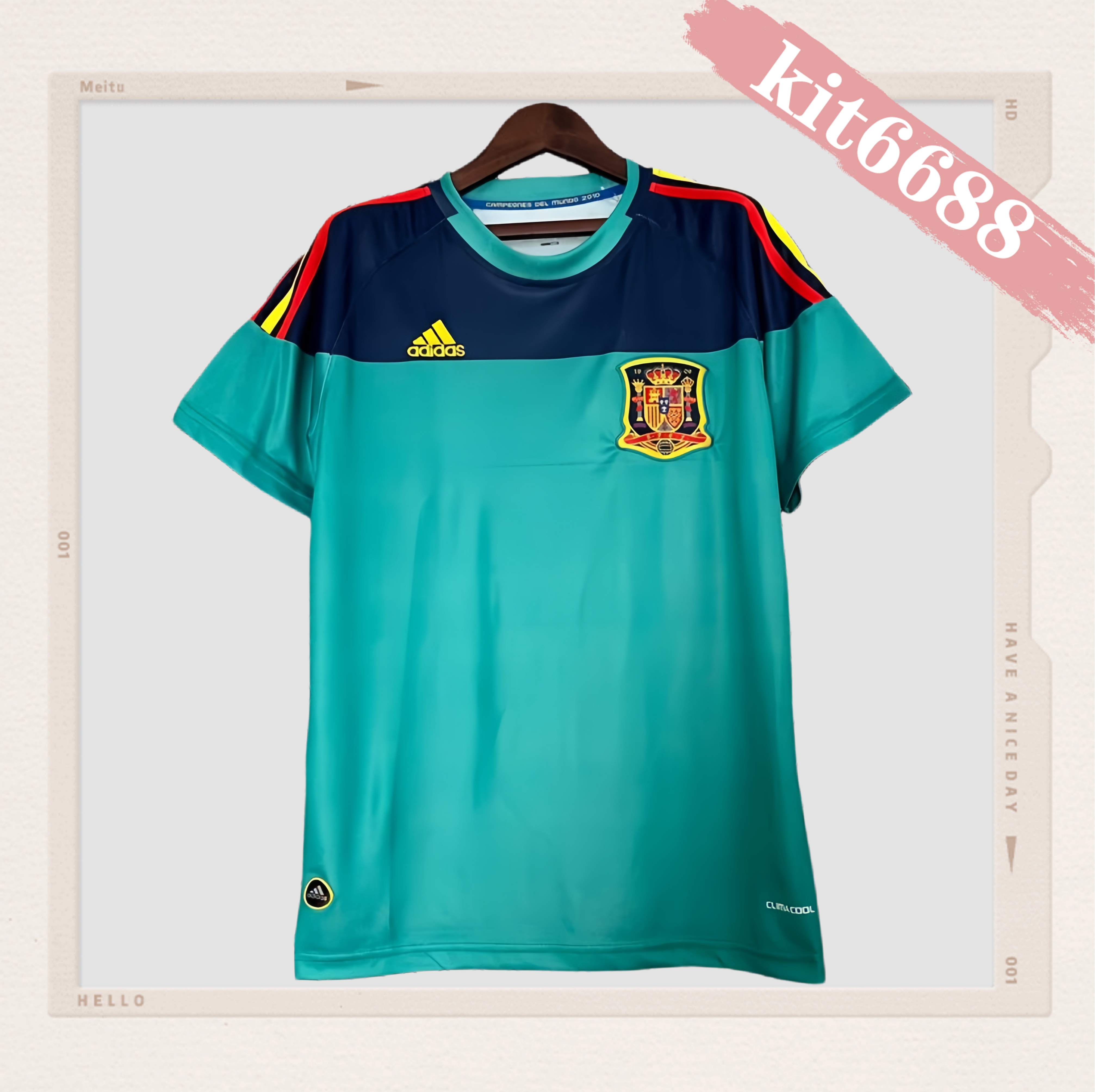 2010 Spain Goalkeeper Retro Football Shirt
