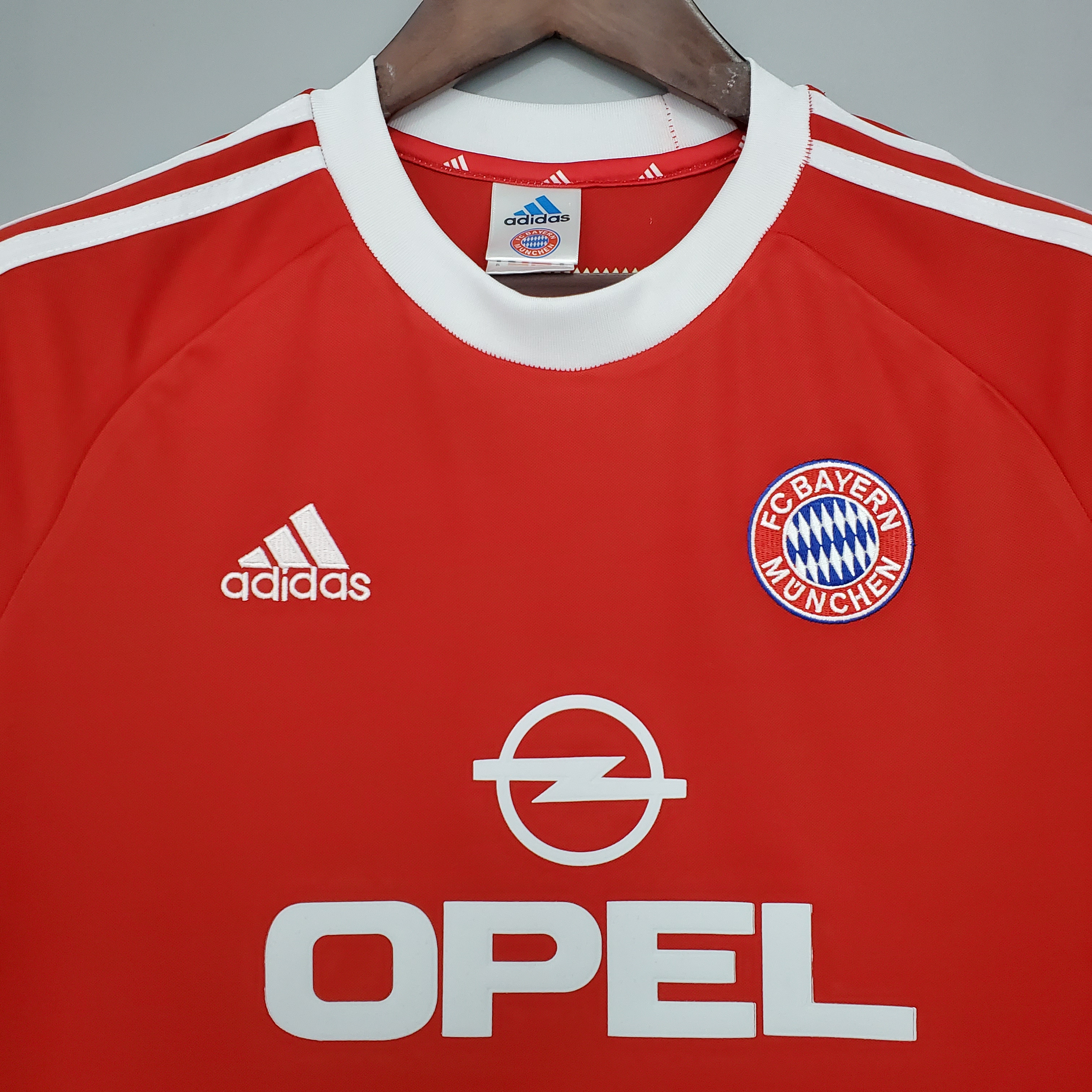 2000/2001 Bayern Munich Champions League Home Retro Football Shirt