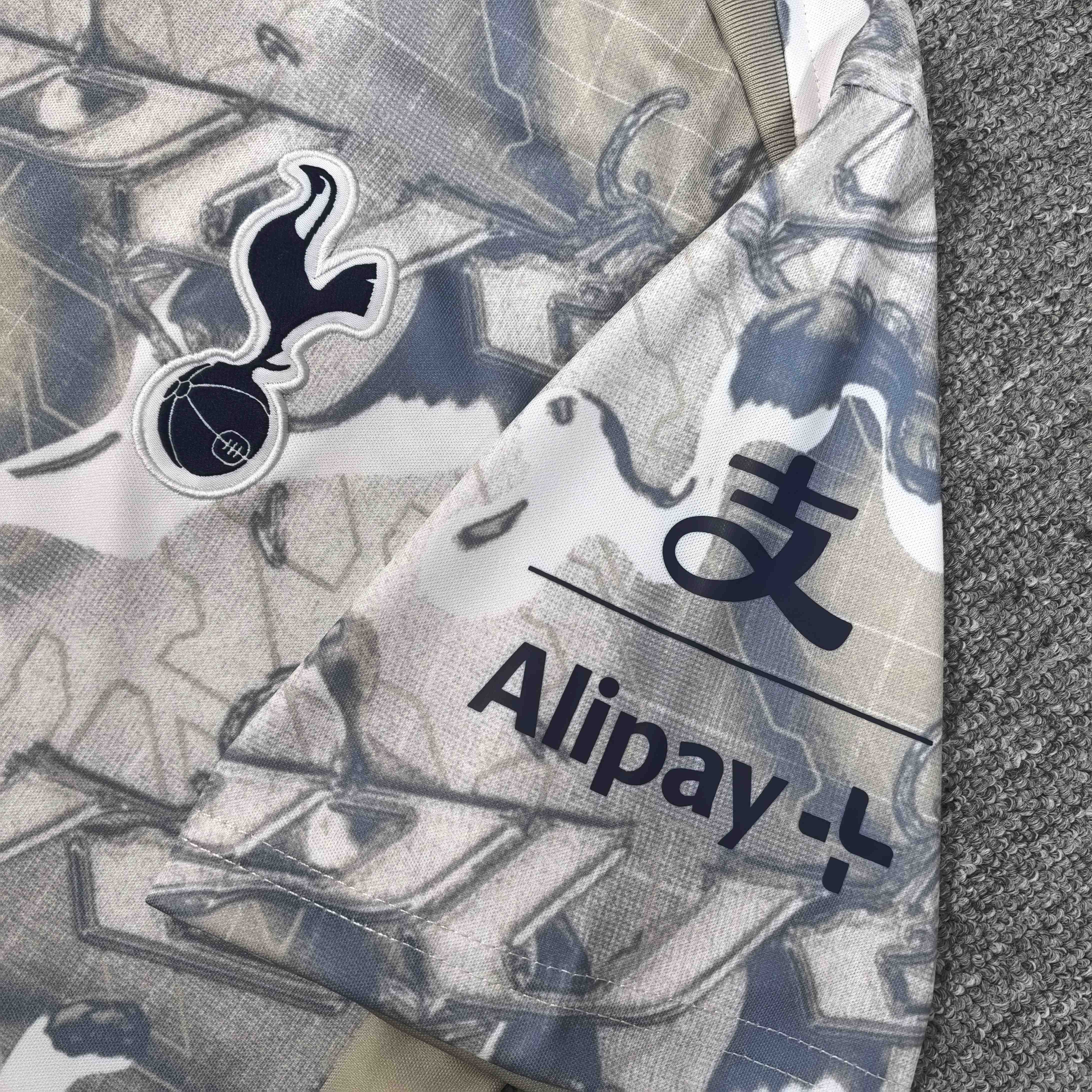 2025/2026 Tottenham Pre-match Training Football Shirt (Fan Edition)