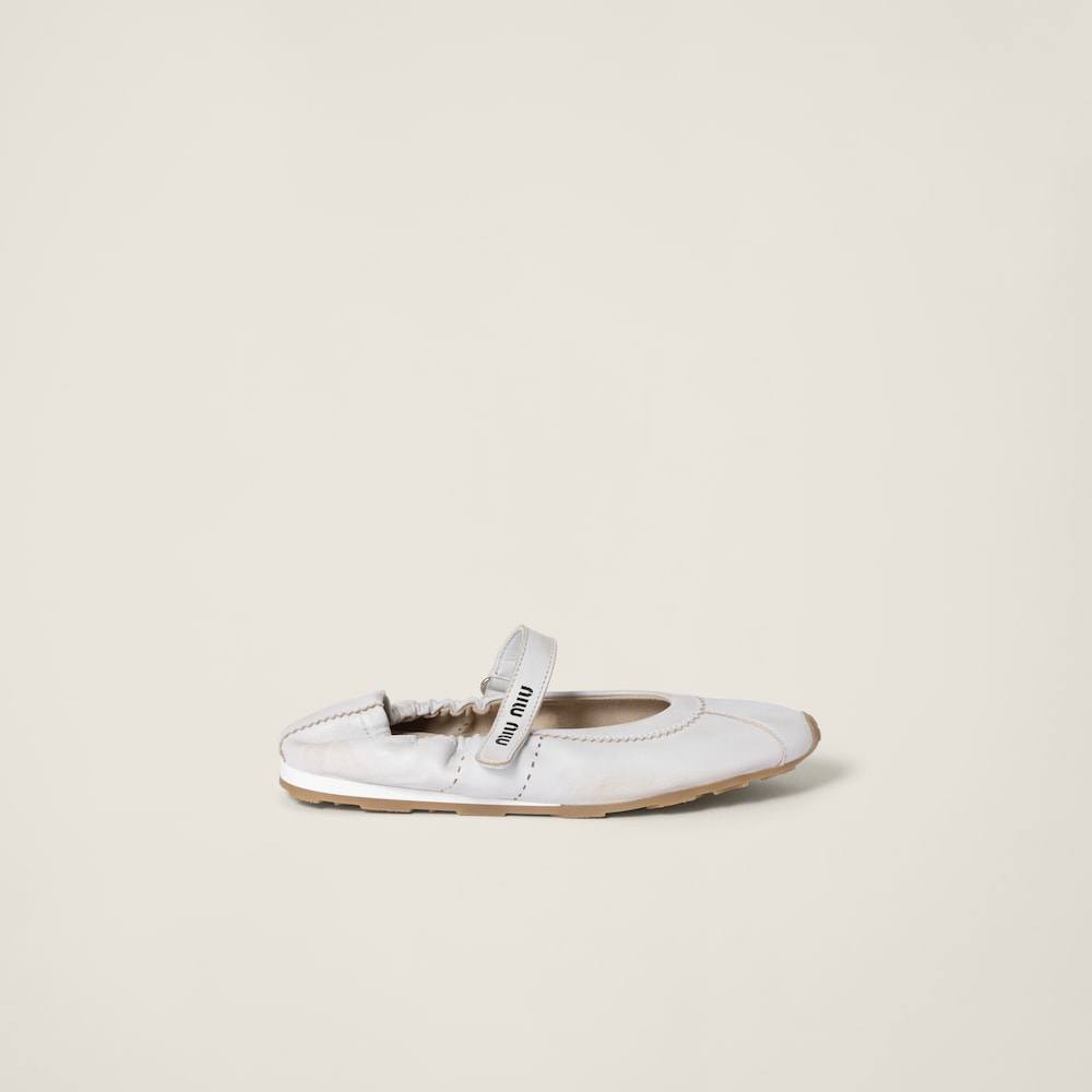 Bleached nappa leather ballerinas