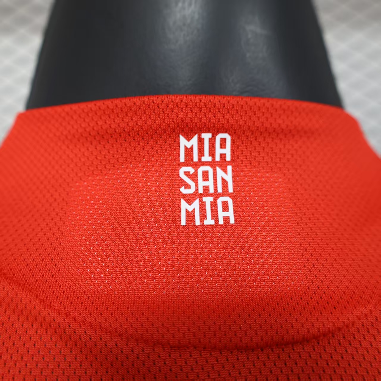 2025/2026 Bayern Munich Home Football Shirt (Player Edition)