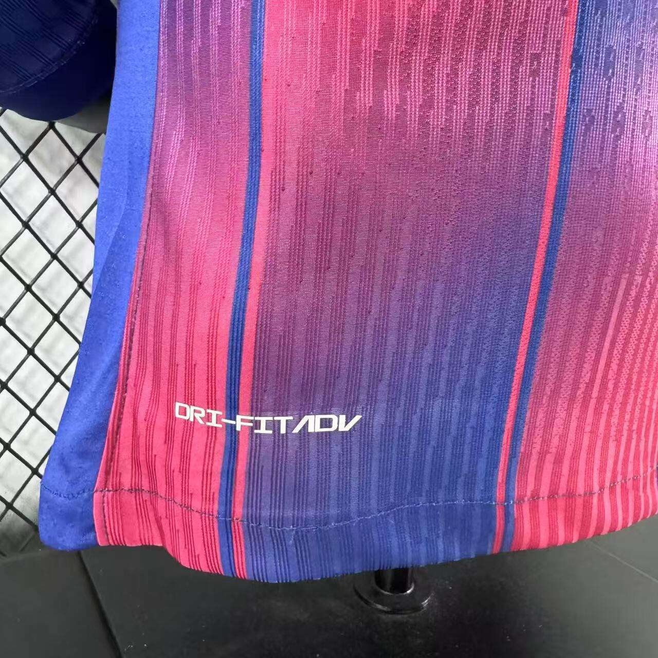 2025/2026 Barcelona Home long-sleeved blank version Football Shirt (Player Edition)