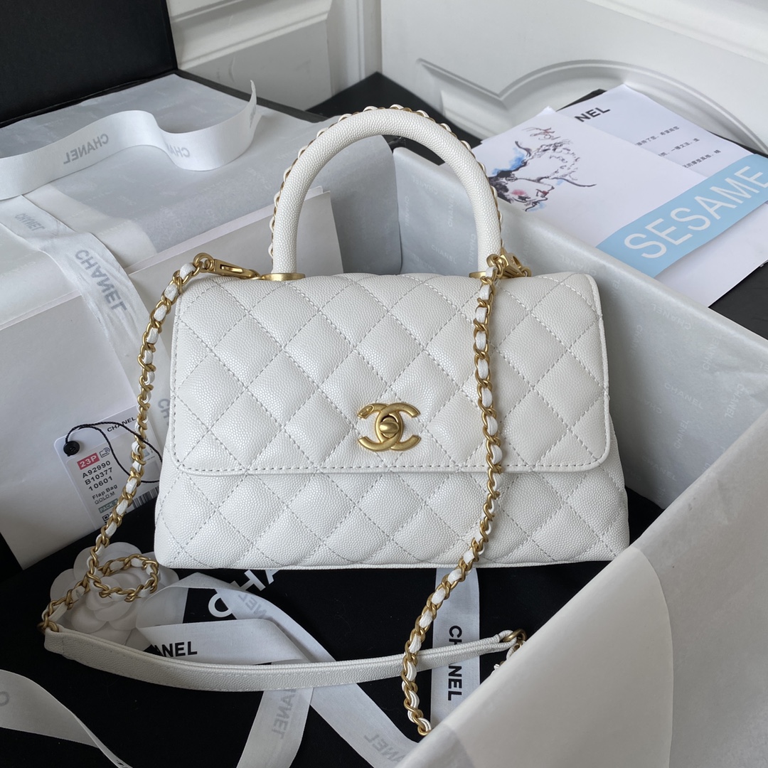 Chane1 𝑐𝑜𝑐𝑜 ℎ𝑎𝑛𝑑𝑙𝑒 flap handbag   𝑠𝑖𝑧𝑒：23cm
