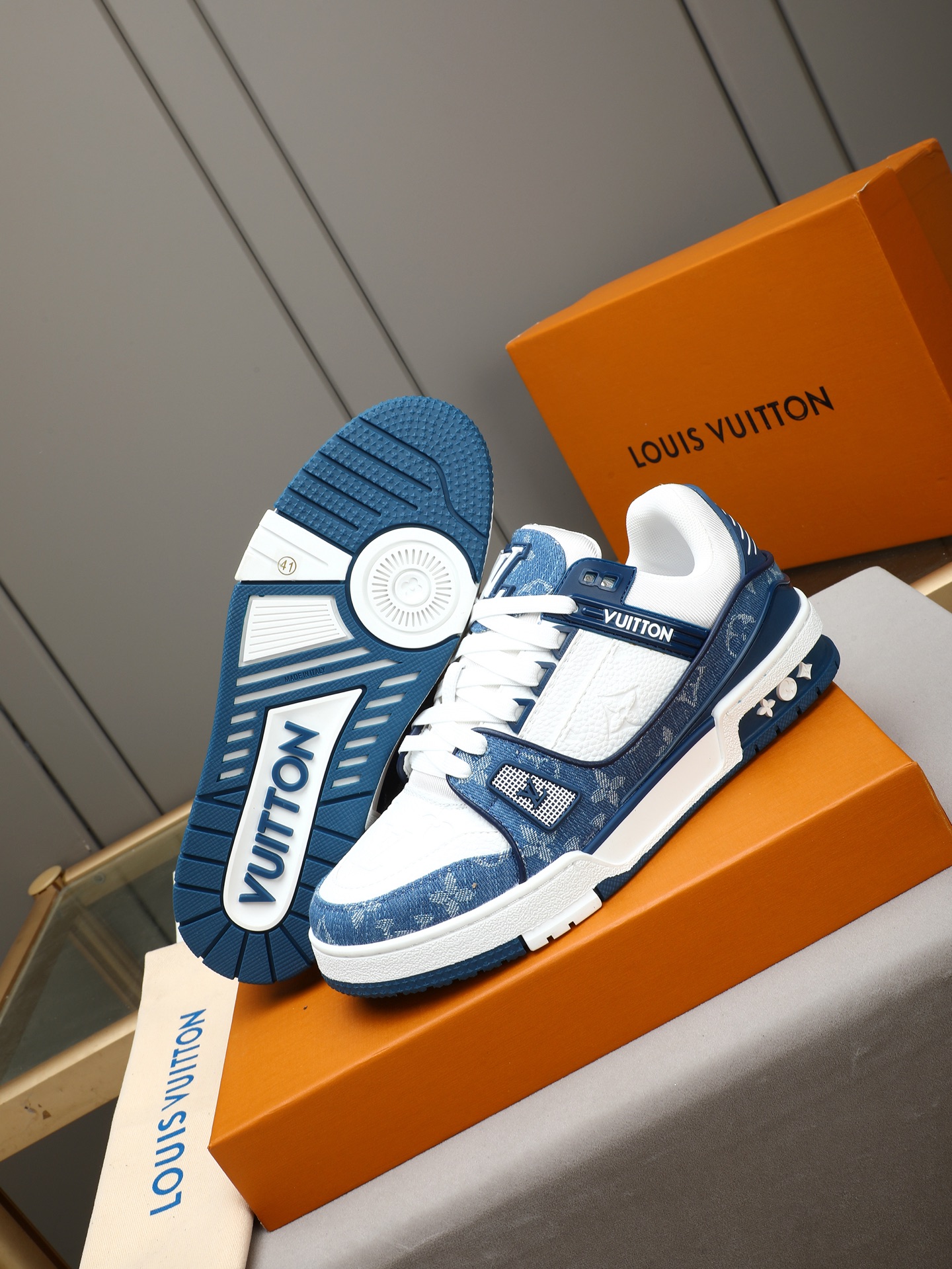 LV Louis vuitton Trainer Sneaker Low Virgil Abloh Monogram