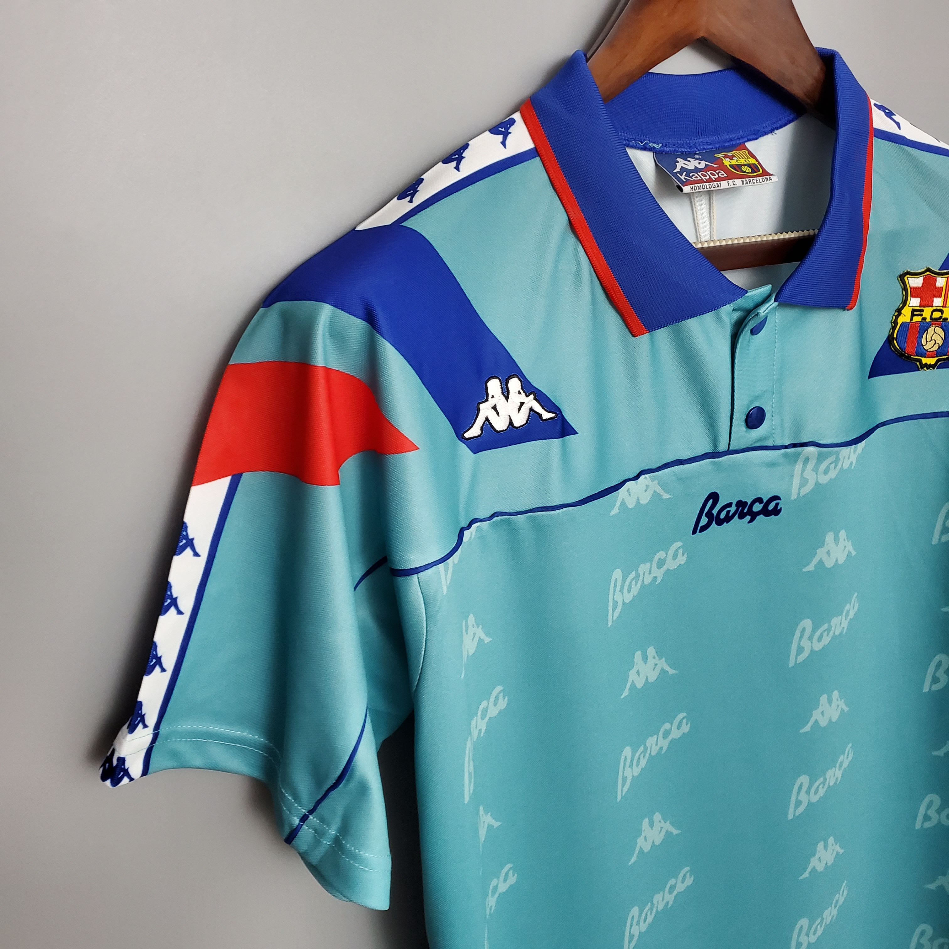 1992/1995 Barcelona Away Retro Football Shirt