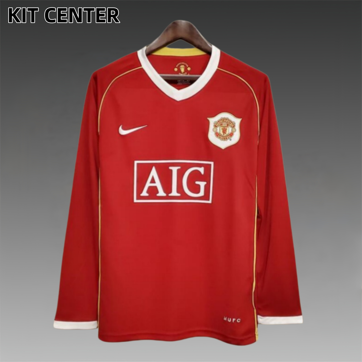 06/07 Manchester United home long sleeved retro football jersey