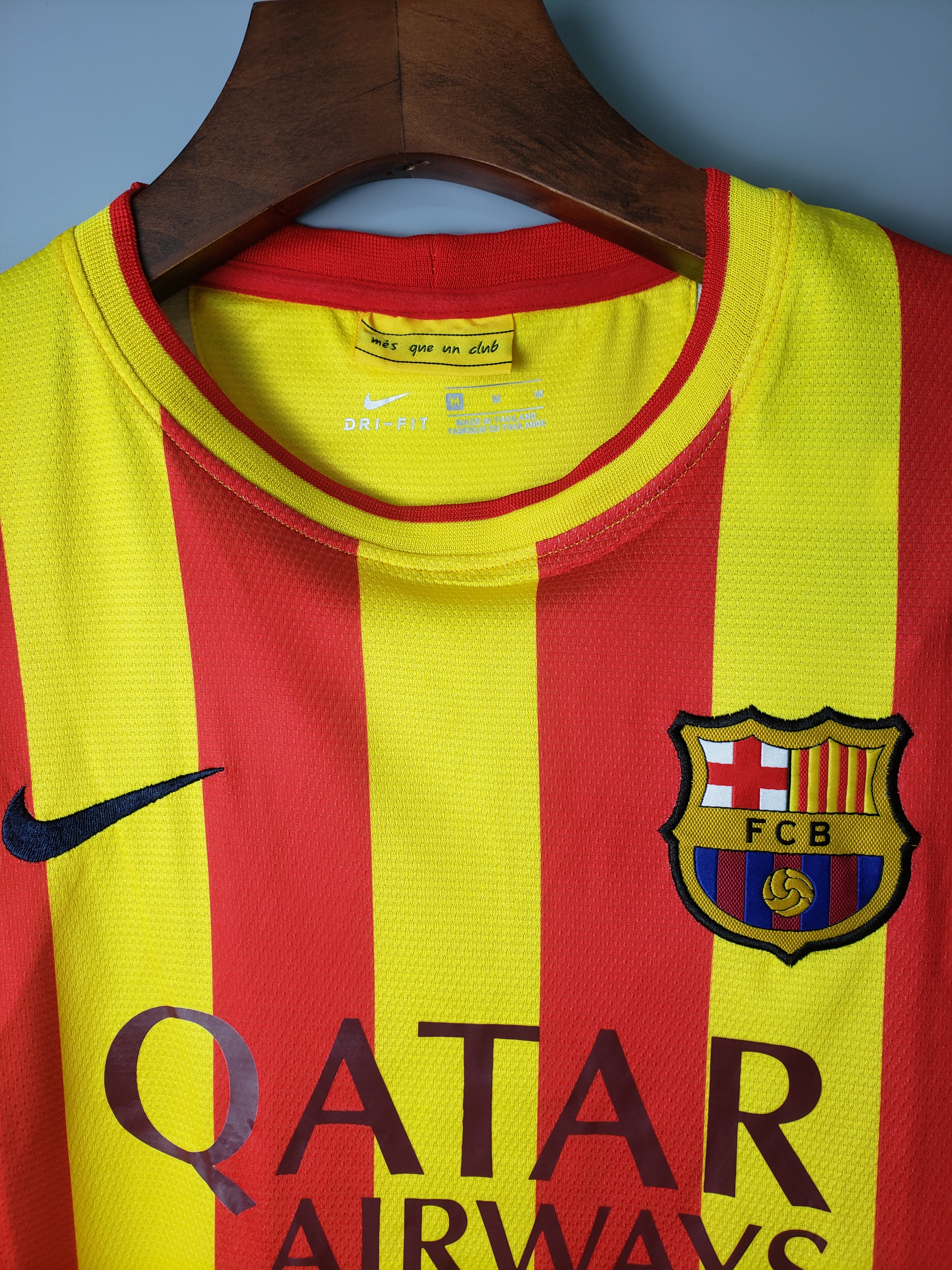 2013/2014 Barcelona Retro Away Football Shirt