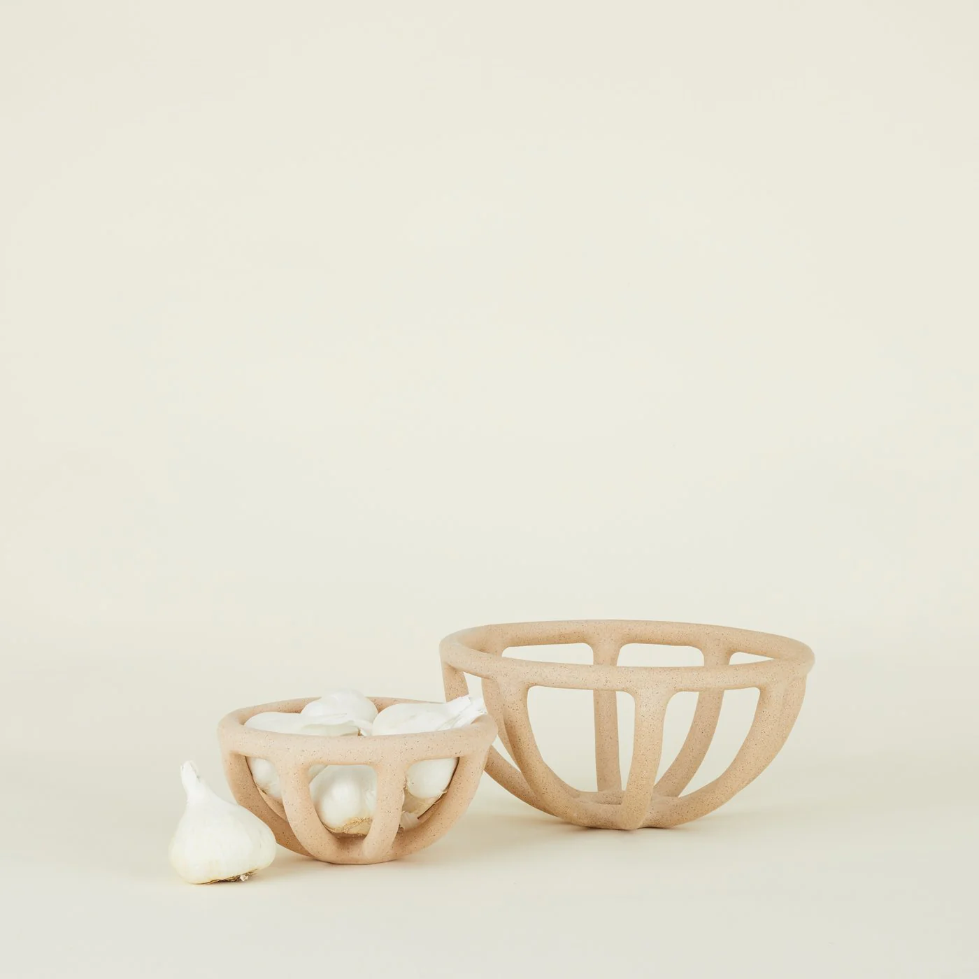 Prong Bowl - Speckled