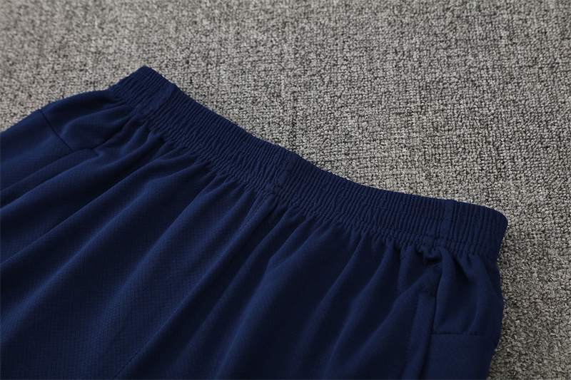 2025/2026 Manchester City Adult Half Zip Training Suit (Adult Kit)