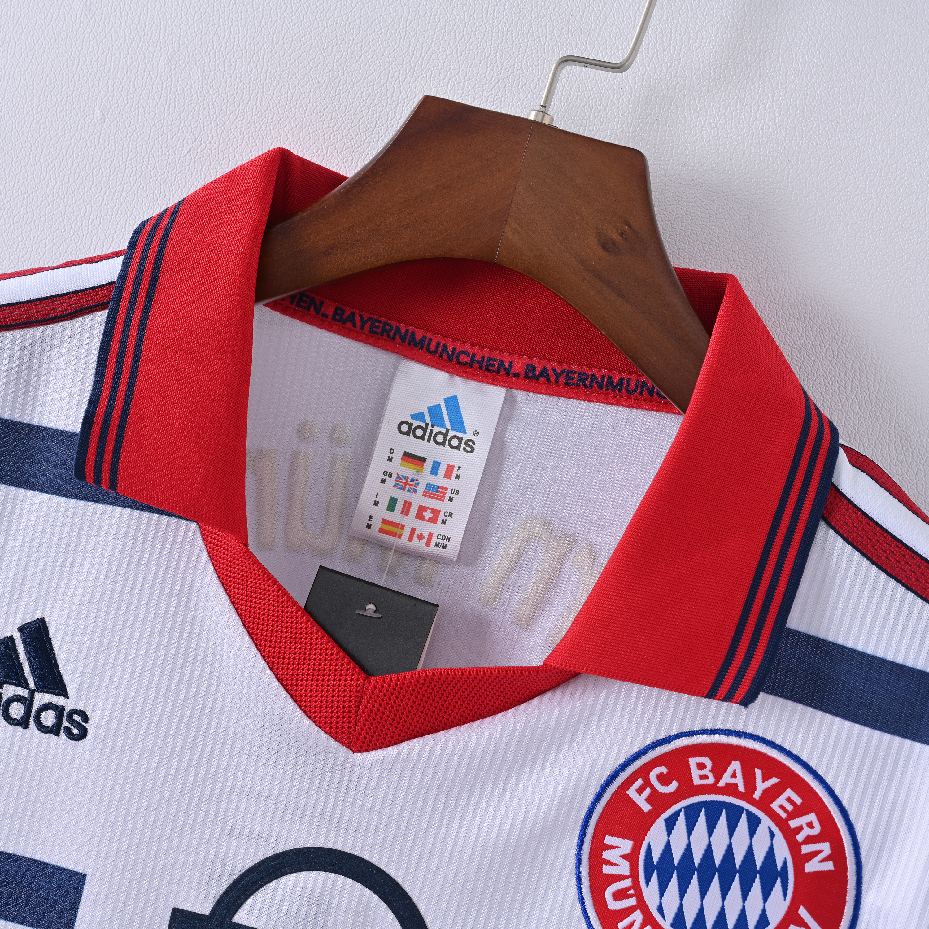 1998/2000 Bayern Munich Away Retro Football Shirt