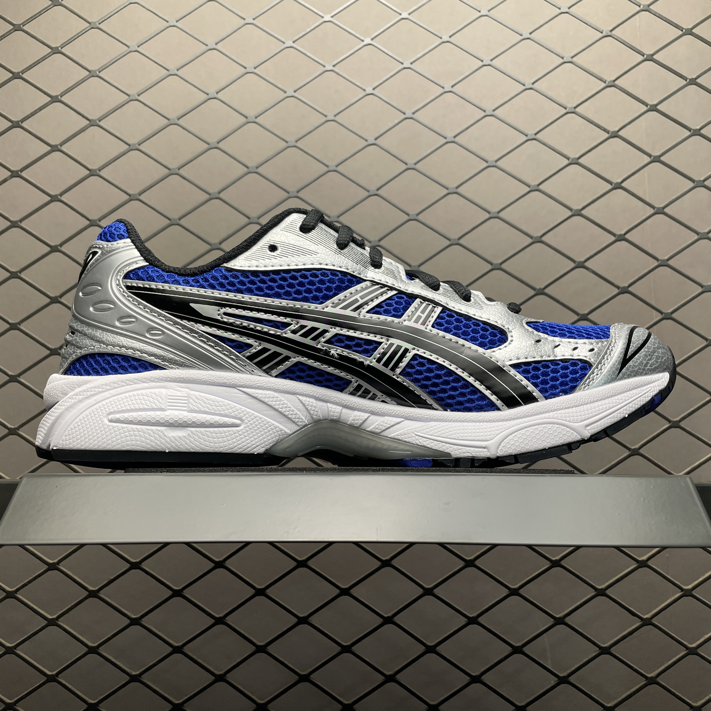 Asics GEL-Kayano 14