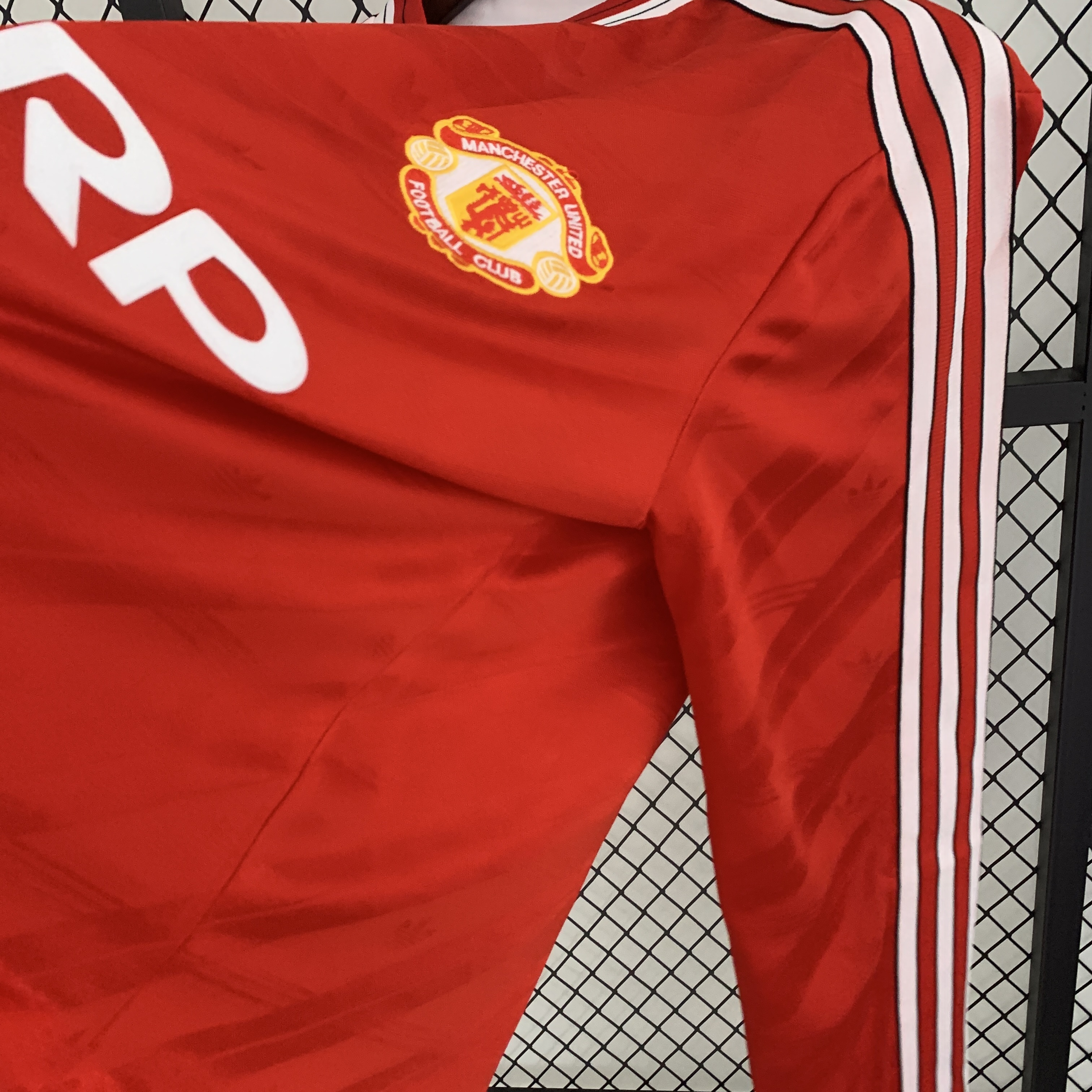 86/88 Manchester United home long sleeved retro football jersey