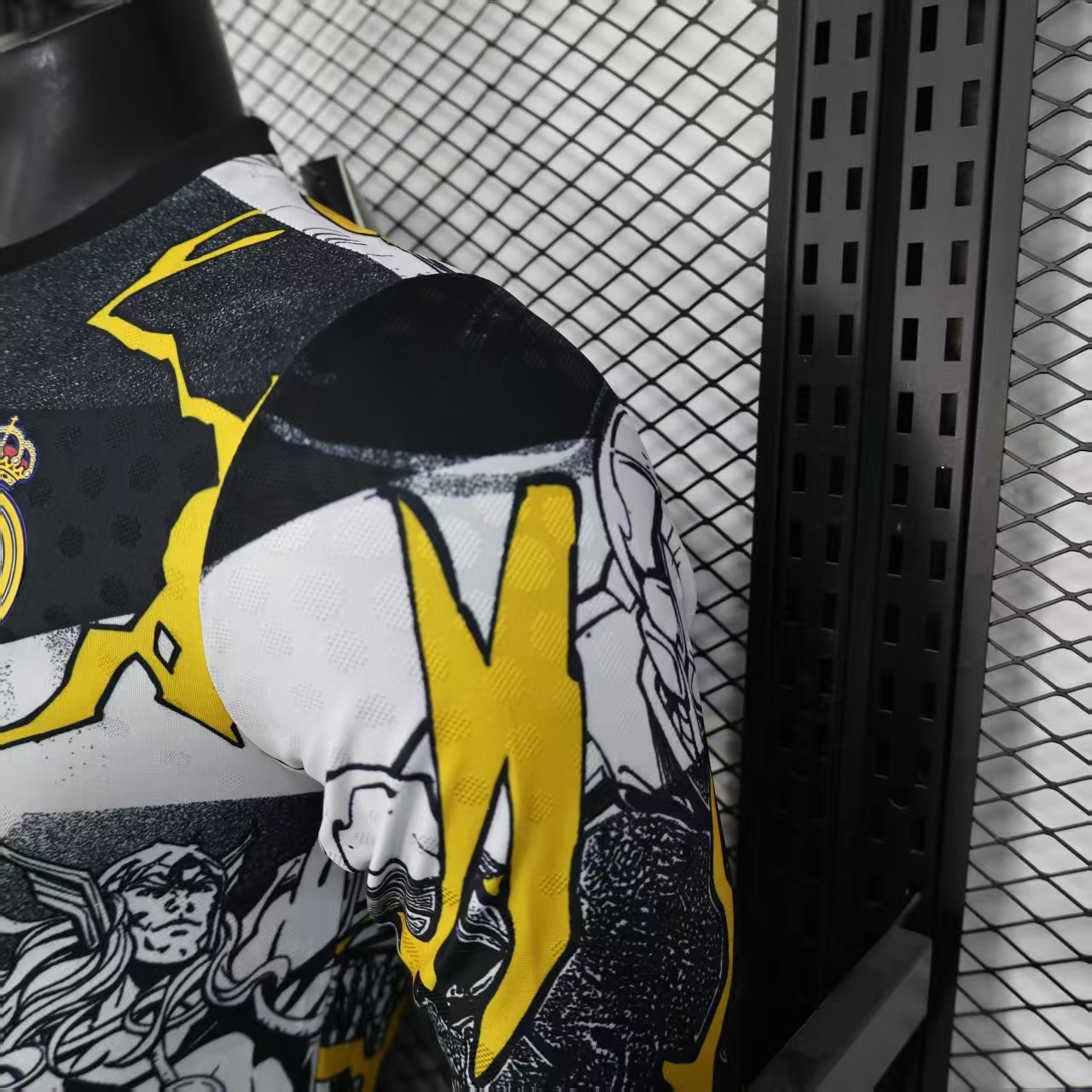 2025/2026 Real Madrid Special Edition long sleeves Football Shirt (Player Edition）