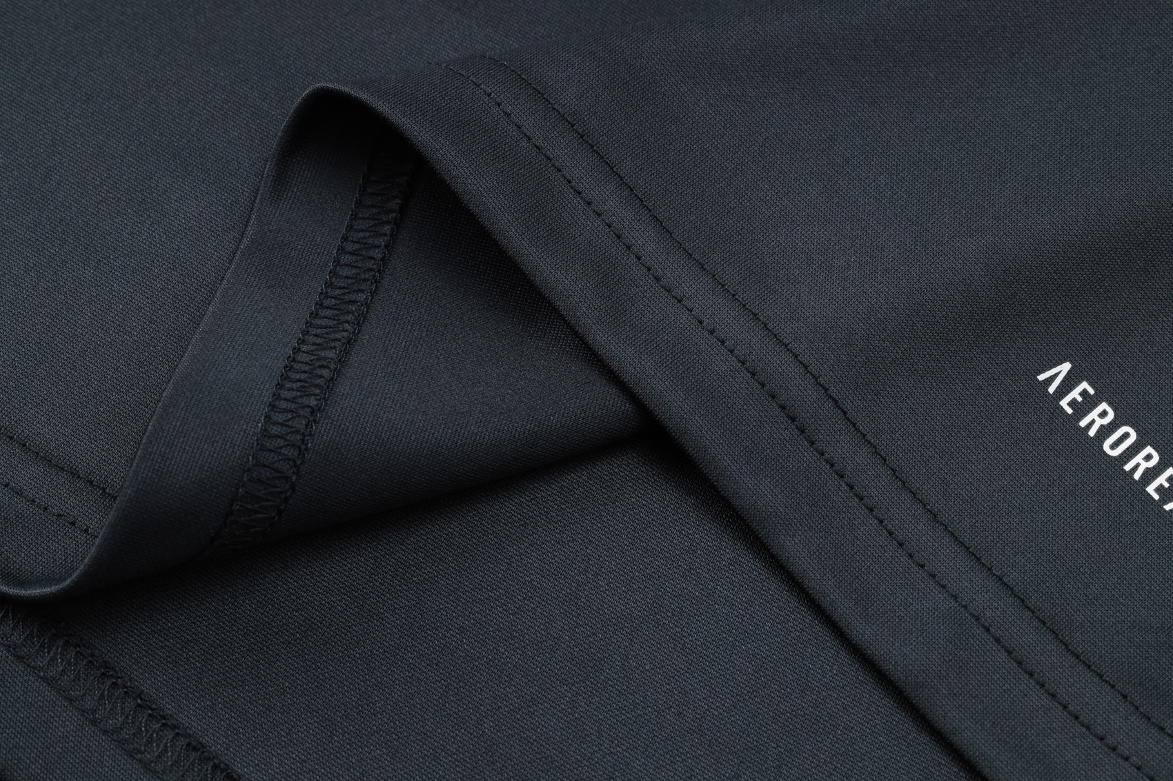 2024/2025 Real Madrid Grey Adult Half Zip Training Kit (Adult Kit)