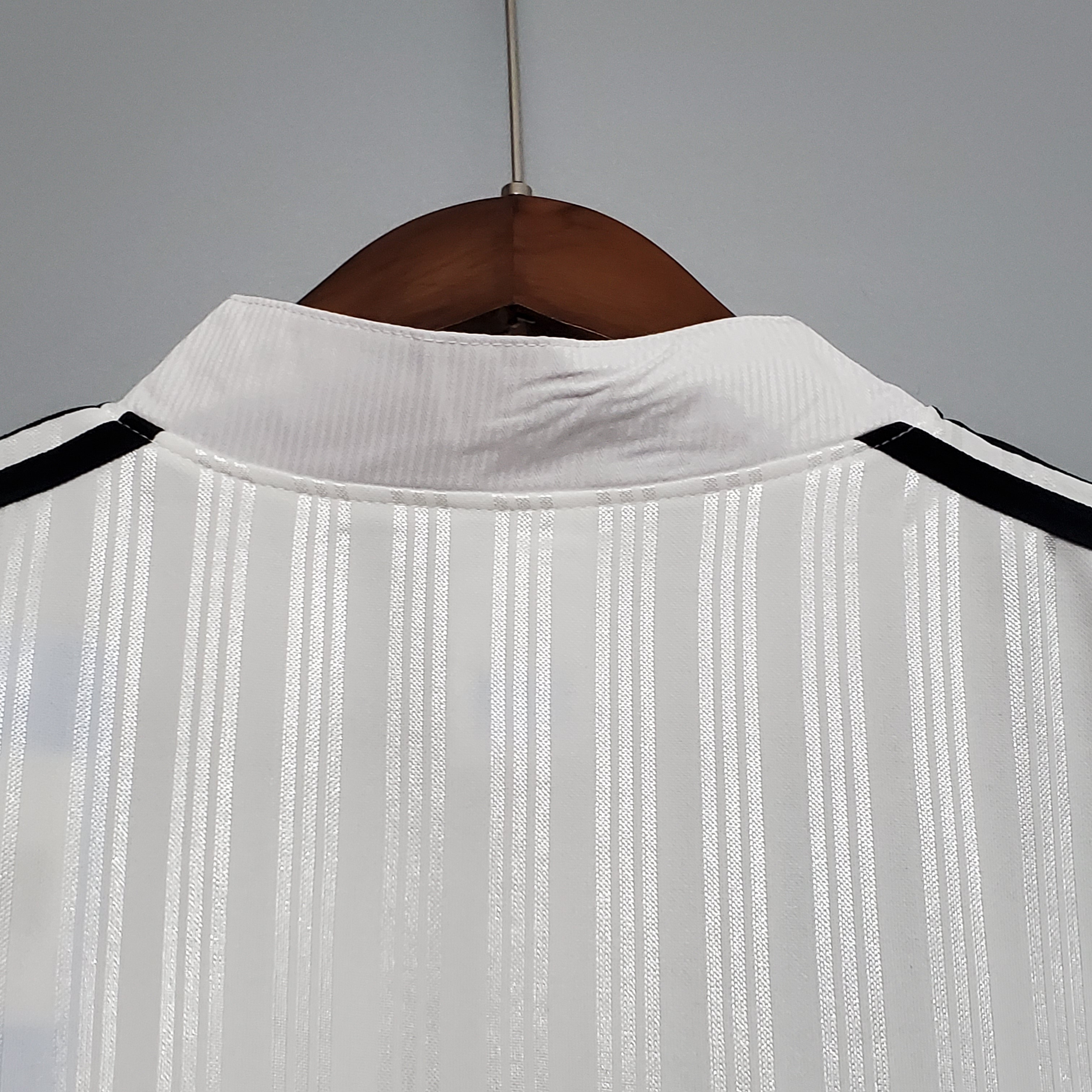 1995/1996 Liverpool Retro Away Football Shirt