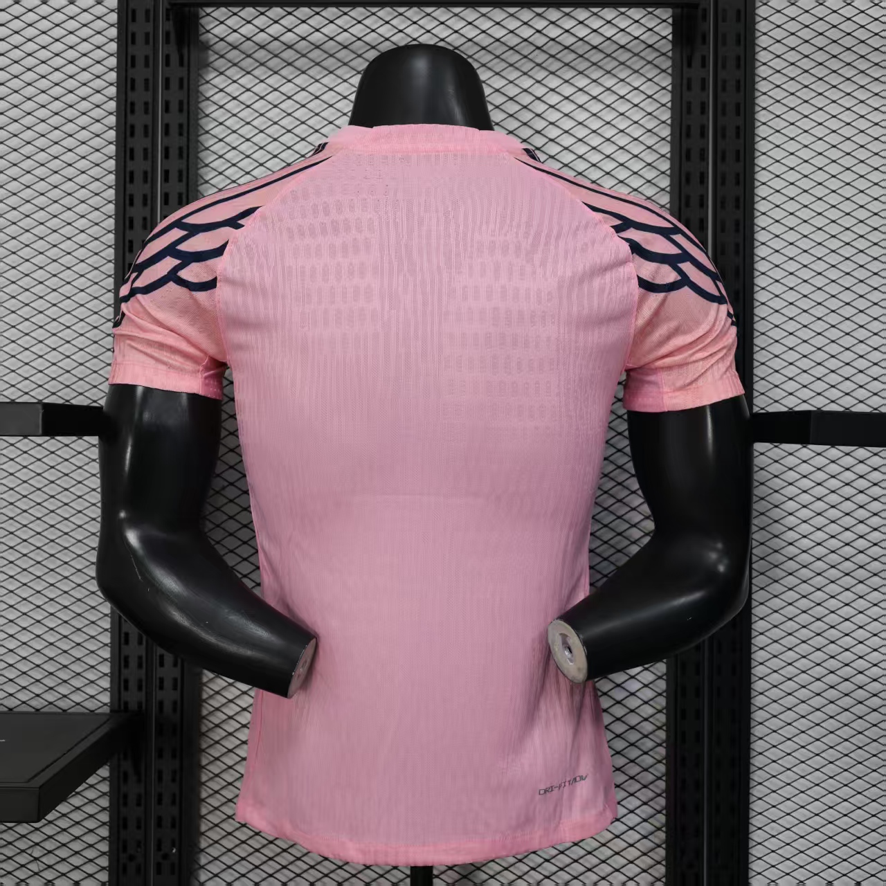 2025/2026 Paris Saint-Germain Pink Special Edition Football Shirt (Player Edition)