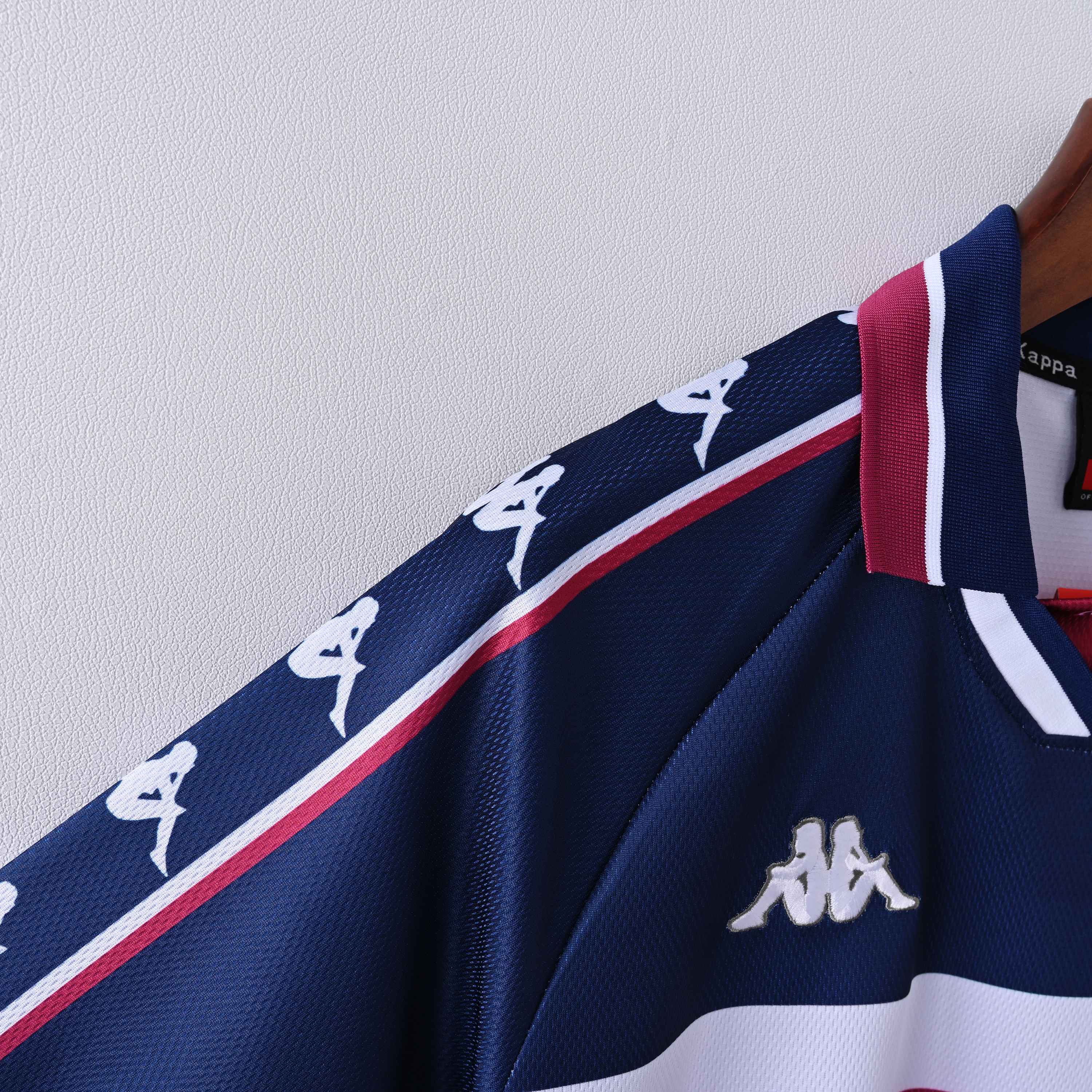 1997/1998 Manchester City Retro Away Football Shirt