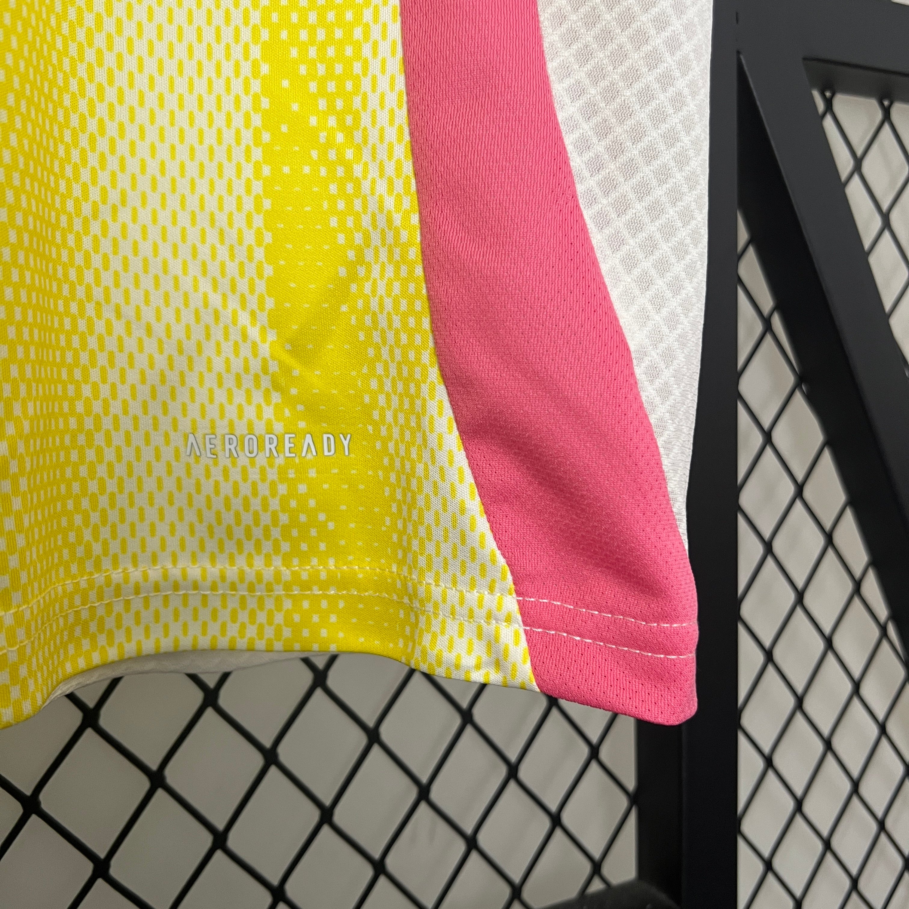 2024/2025 Juventus Away Football Shirt (FANS)