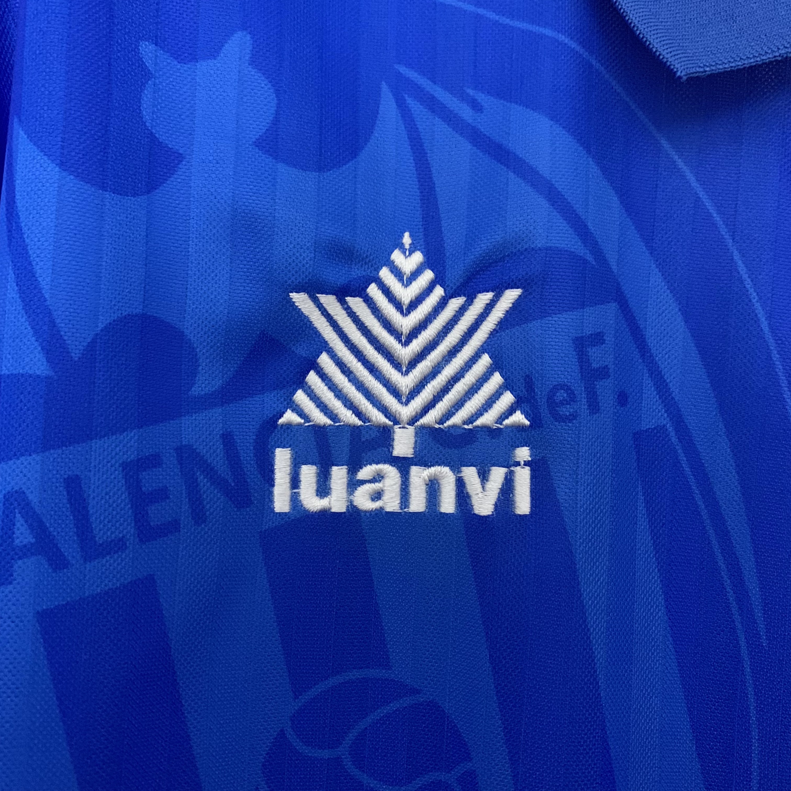 1995/1996 Valencia Away Retro Football Shirt