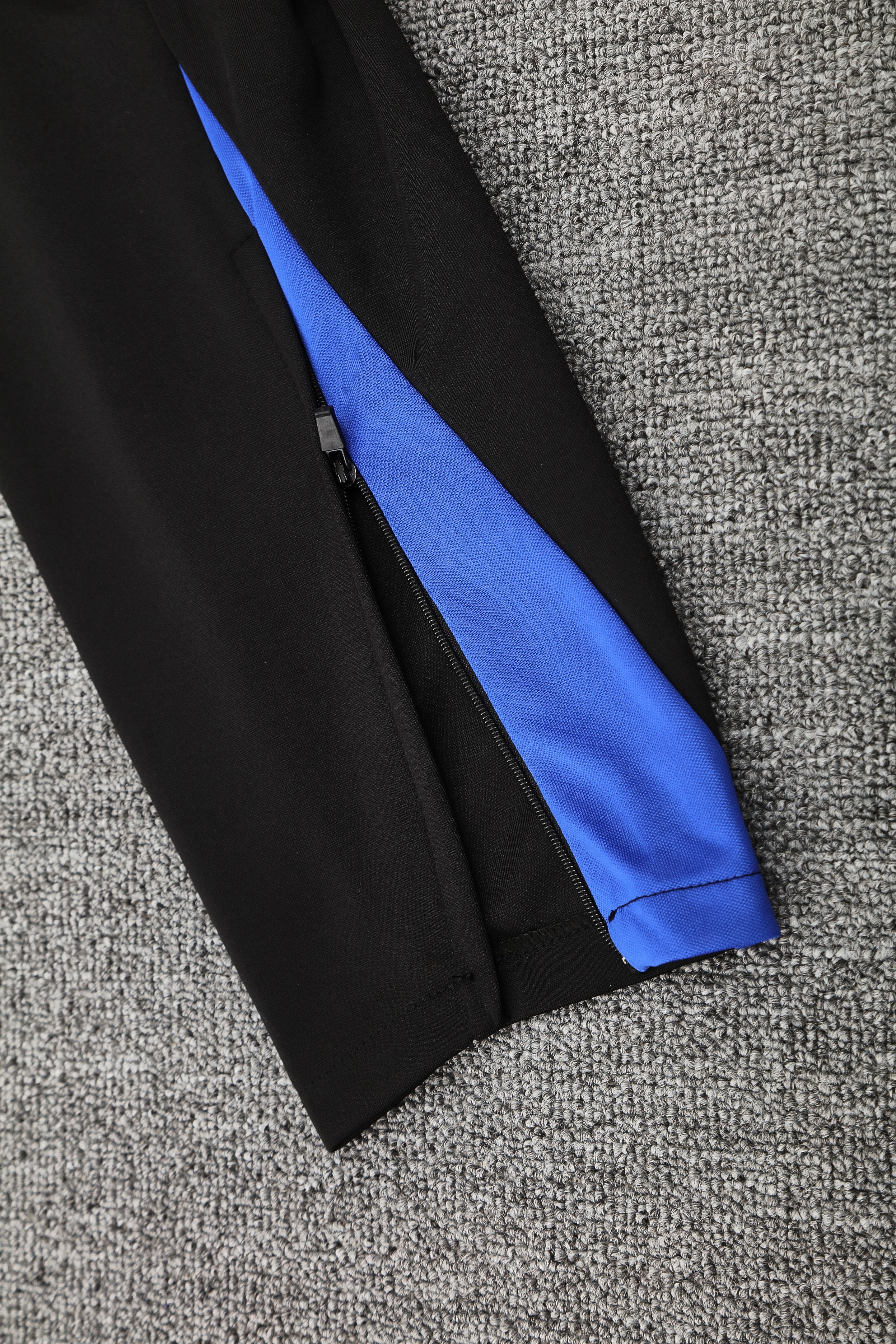 2025/2026 Barcelona Adult Long Sleeve Hood Kit