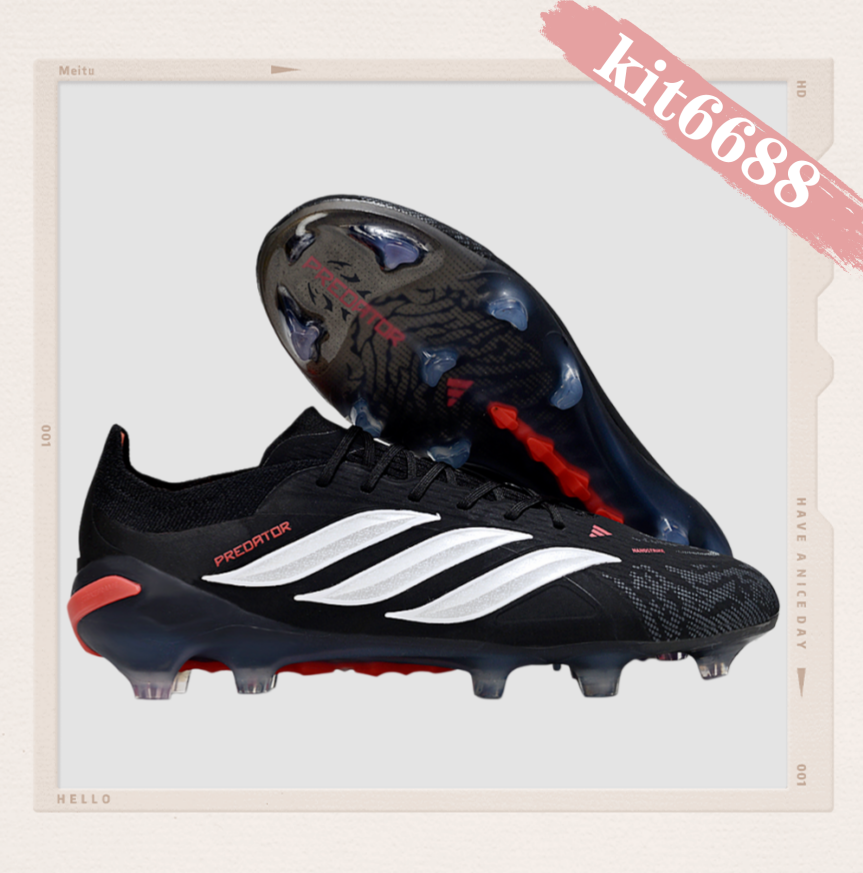 A Predator Elite FG 26 Full Knit Soccer Boots