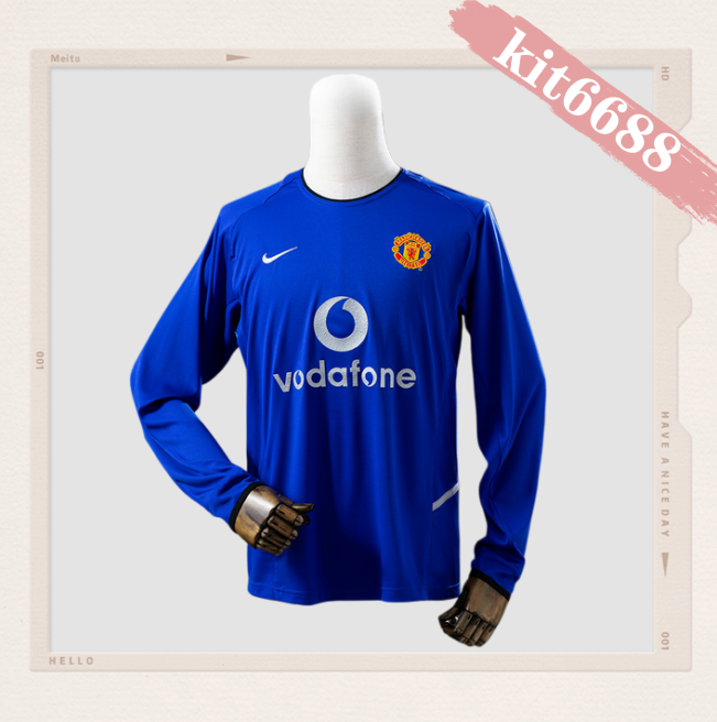 02/03 Manchester United's third away long sleeved retro football jersey