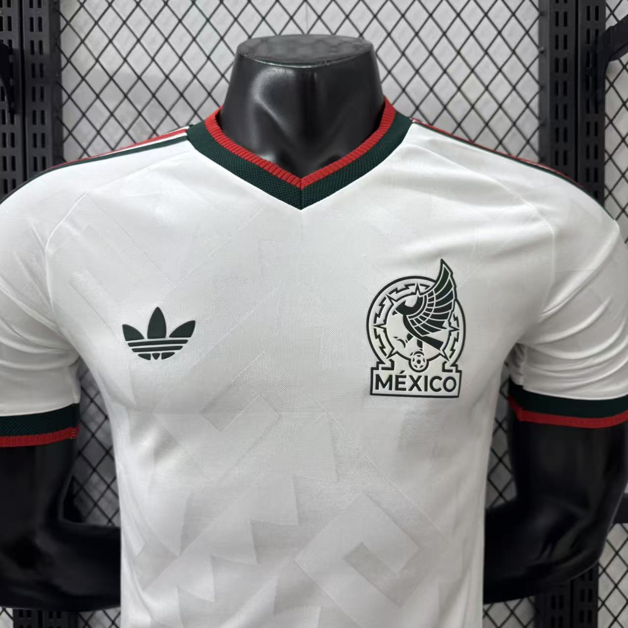 2026 Mexico Away Football Shirt （Player Edition）