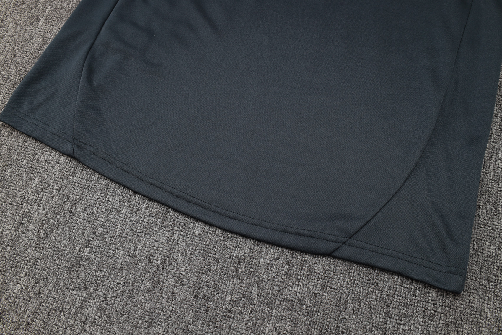 2024/2025 Real Madrid Grey Adult Half Zip Training Kit (Adult Kit)