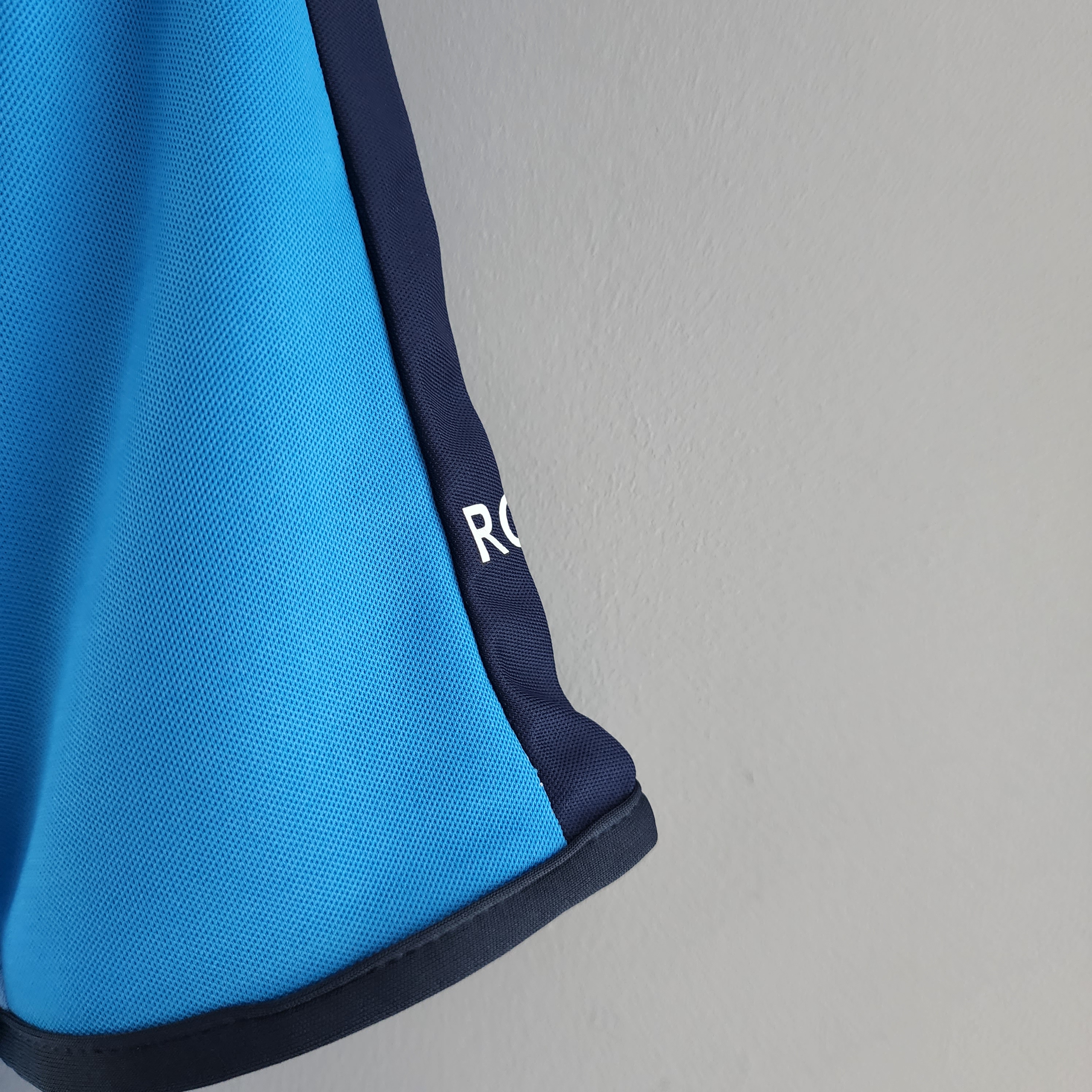 2002/2004 Celta Vigo Home Retro Football Shirt