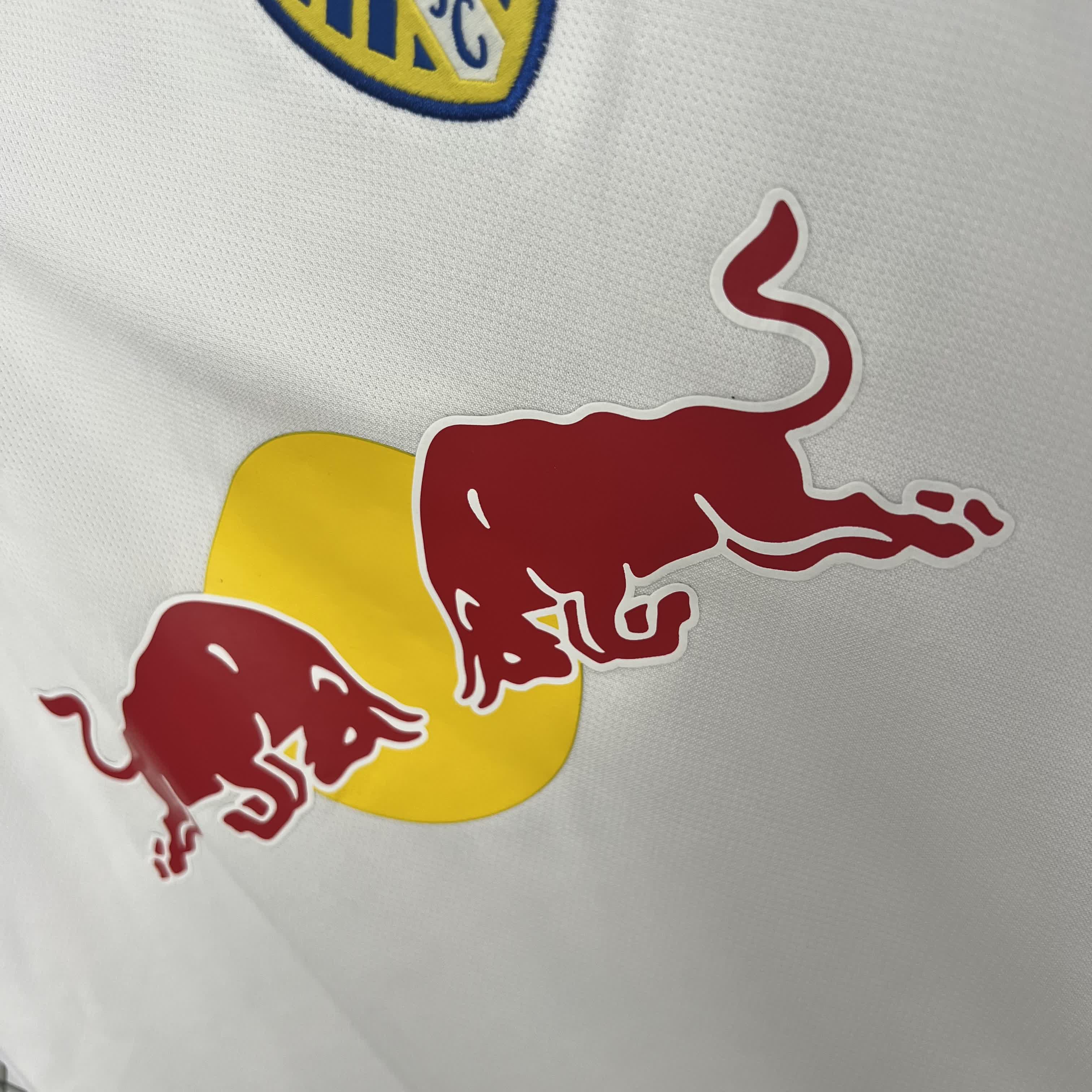 2025/2026 Leeds United Home Football Shirt (Fan Edition)