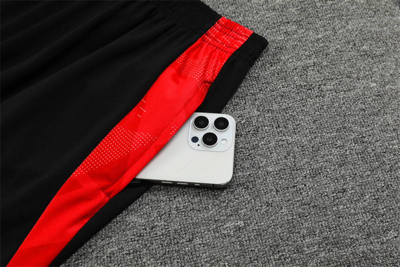 24/25 Manchester United Red and Black Half Zip Training Kit (Adult Kids Kit)