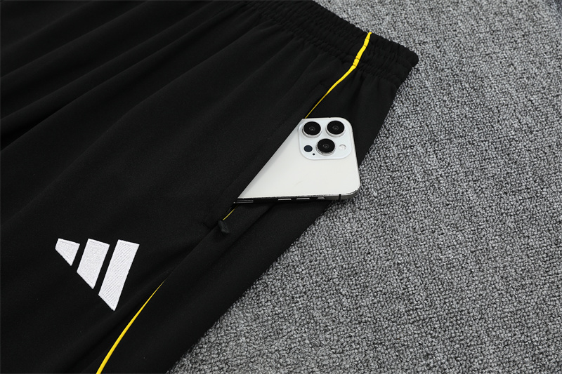 25/26 Real Madrid black Half Zip Training Kit (Adult Kids Kit)