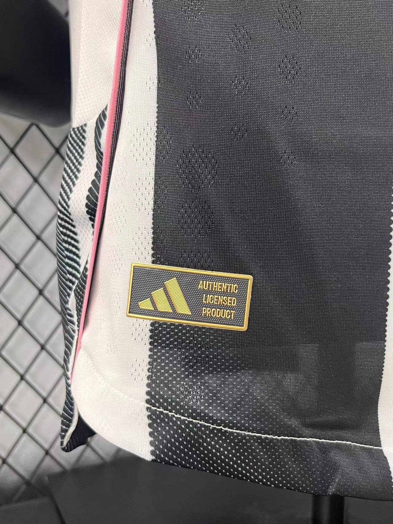 2025/2026 Juventus Home Football Shirt (Player )