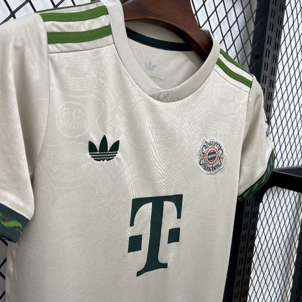 2025/2026 Bayern Munich Oktoberfest Special Edition Football Jersey (Kids Kit socks )