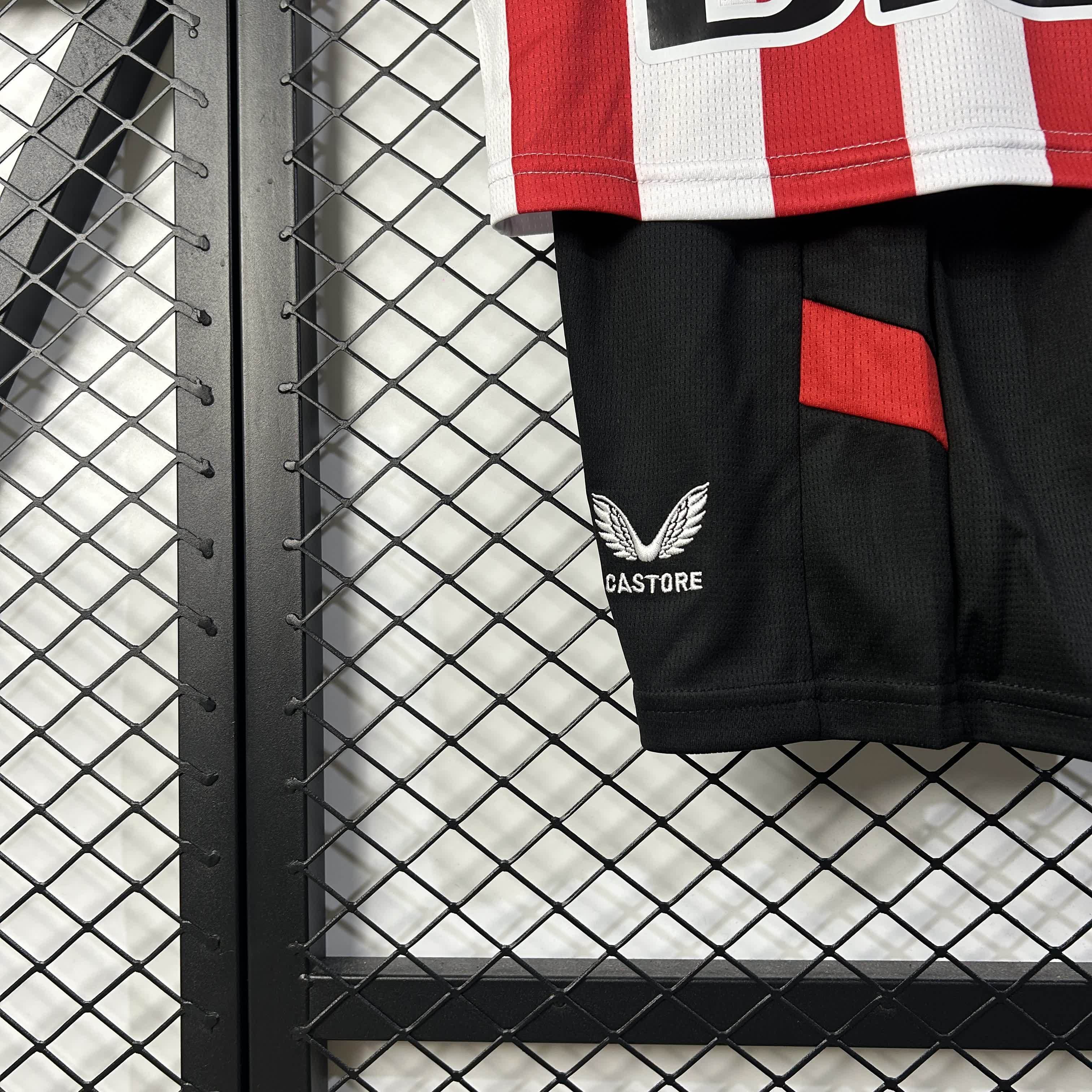 2025/2026 Bilbao Home Football Shirt (Kids Kit socks)