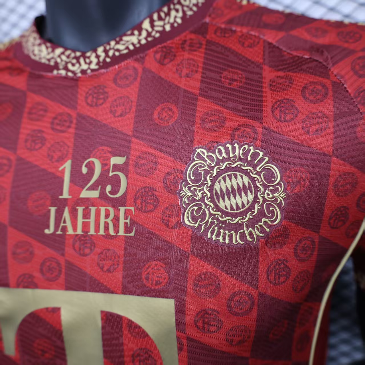 2025/2026 Bayern Munich 125th Anniversary Red Football Shirt (Player Edition)