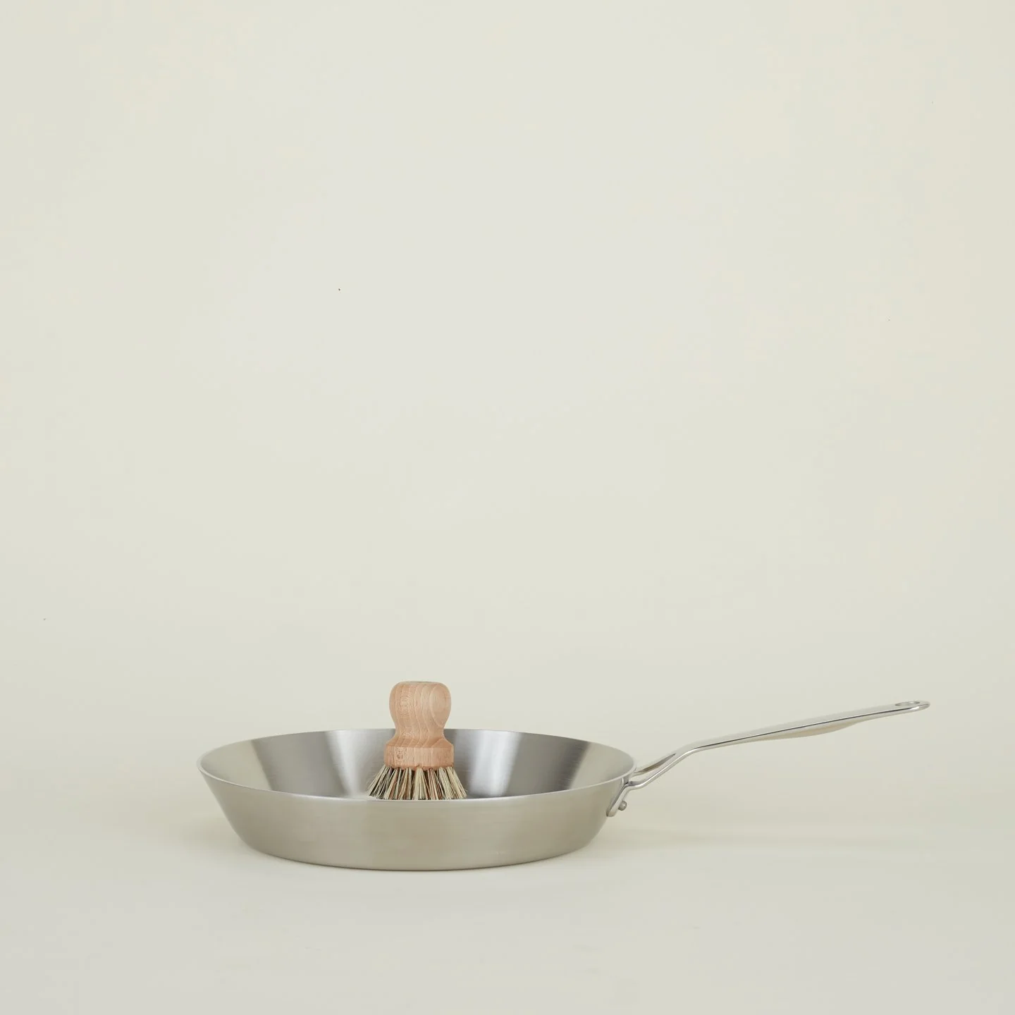 Essential Wood Pot Scrubber