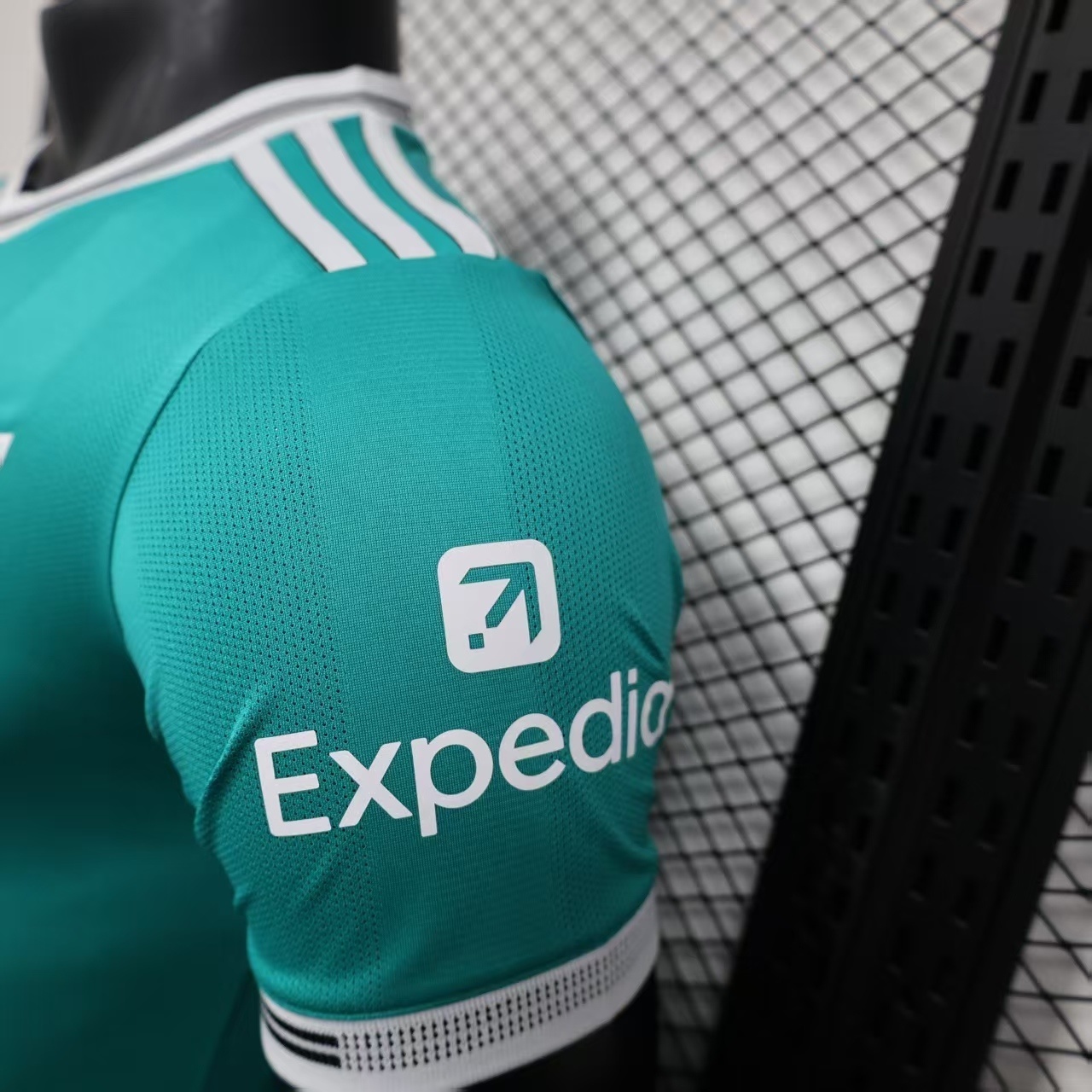 2025/2026 Liverpool FC Third Football Shirt (Player)