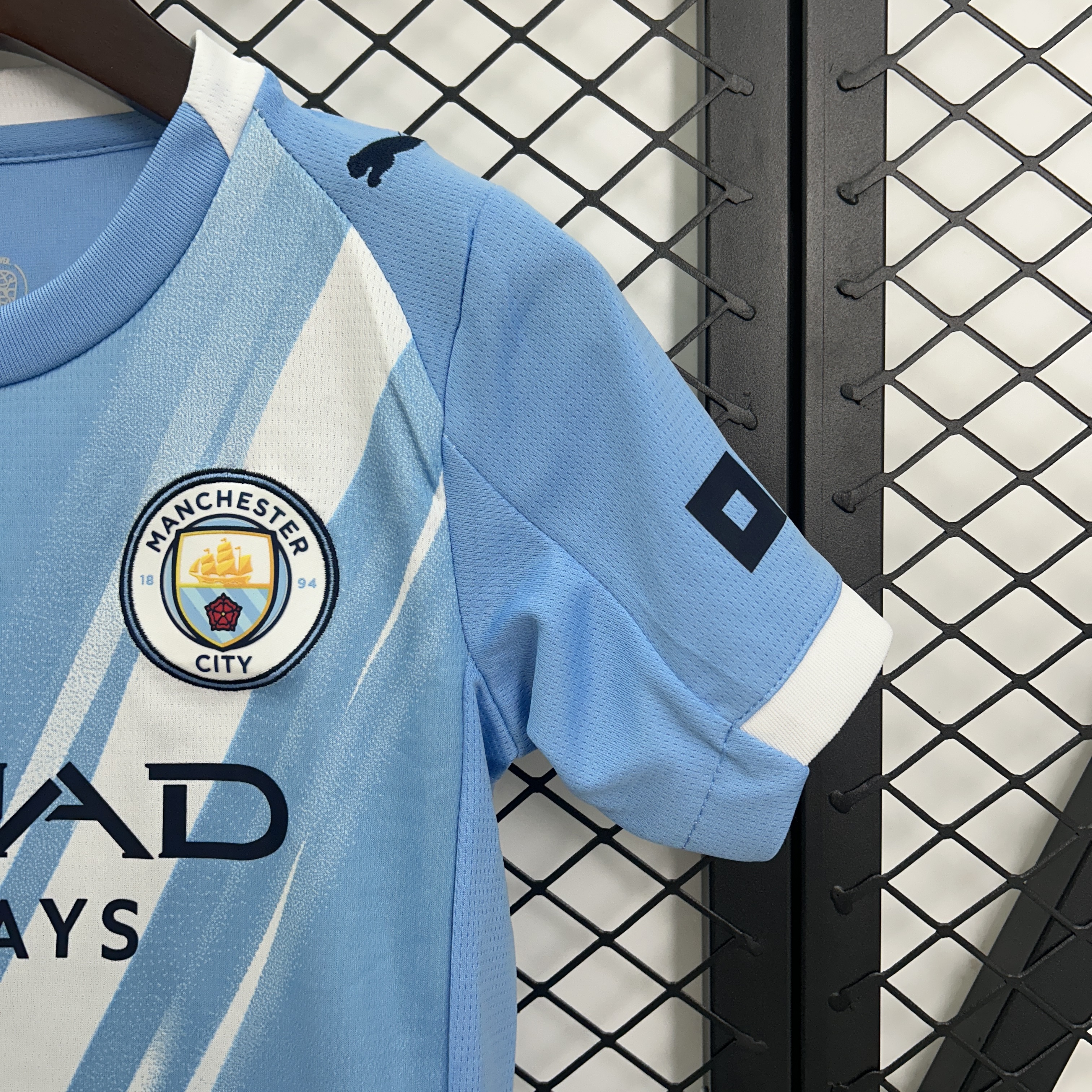 2025/2026 Manchester City Home Football Shirt (Kids Kit socks )