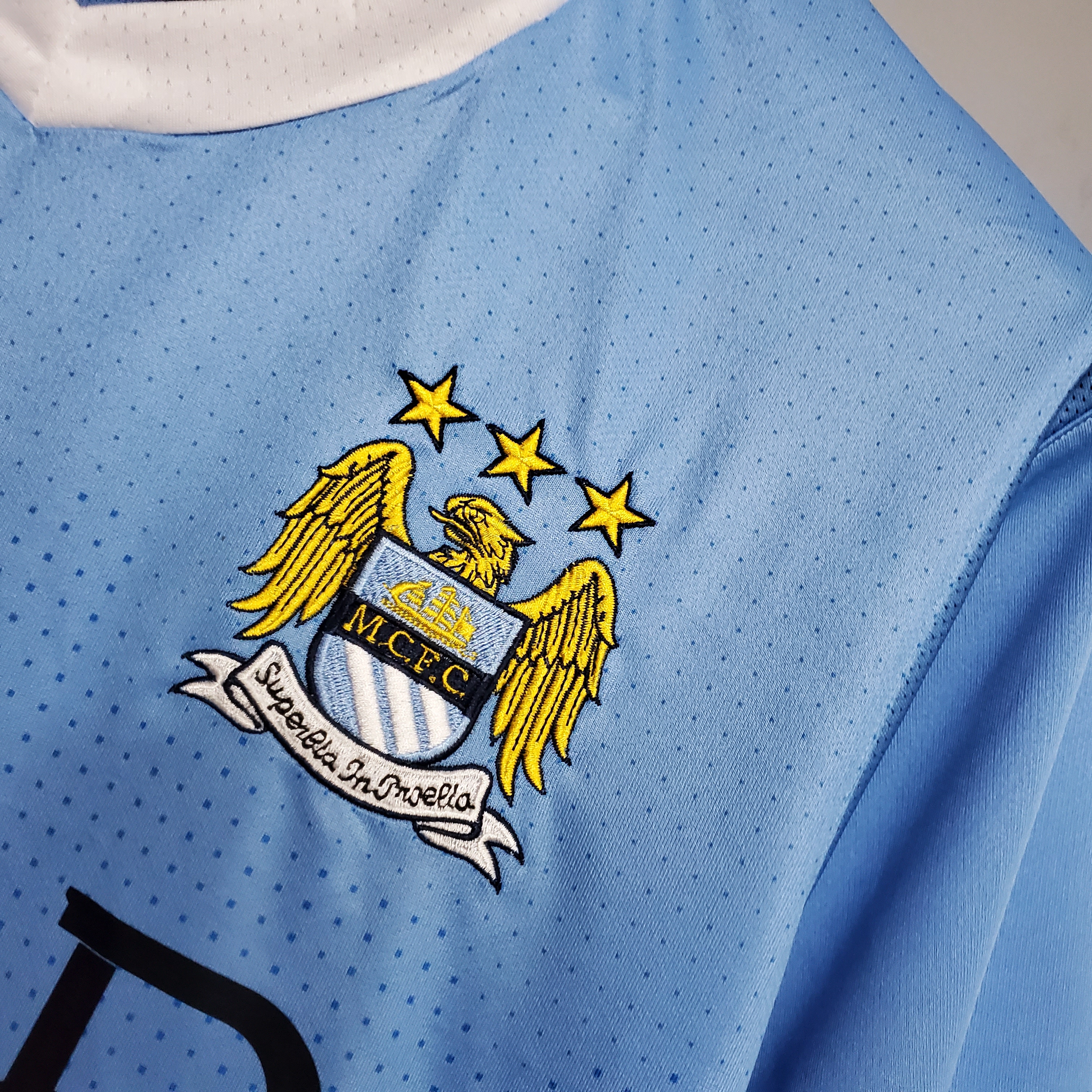 2011/2012 Manchester City Retro Home Football Shirt