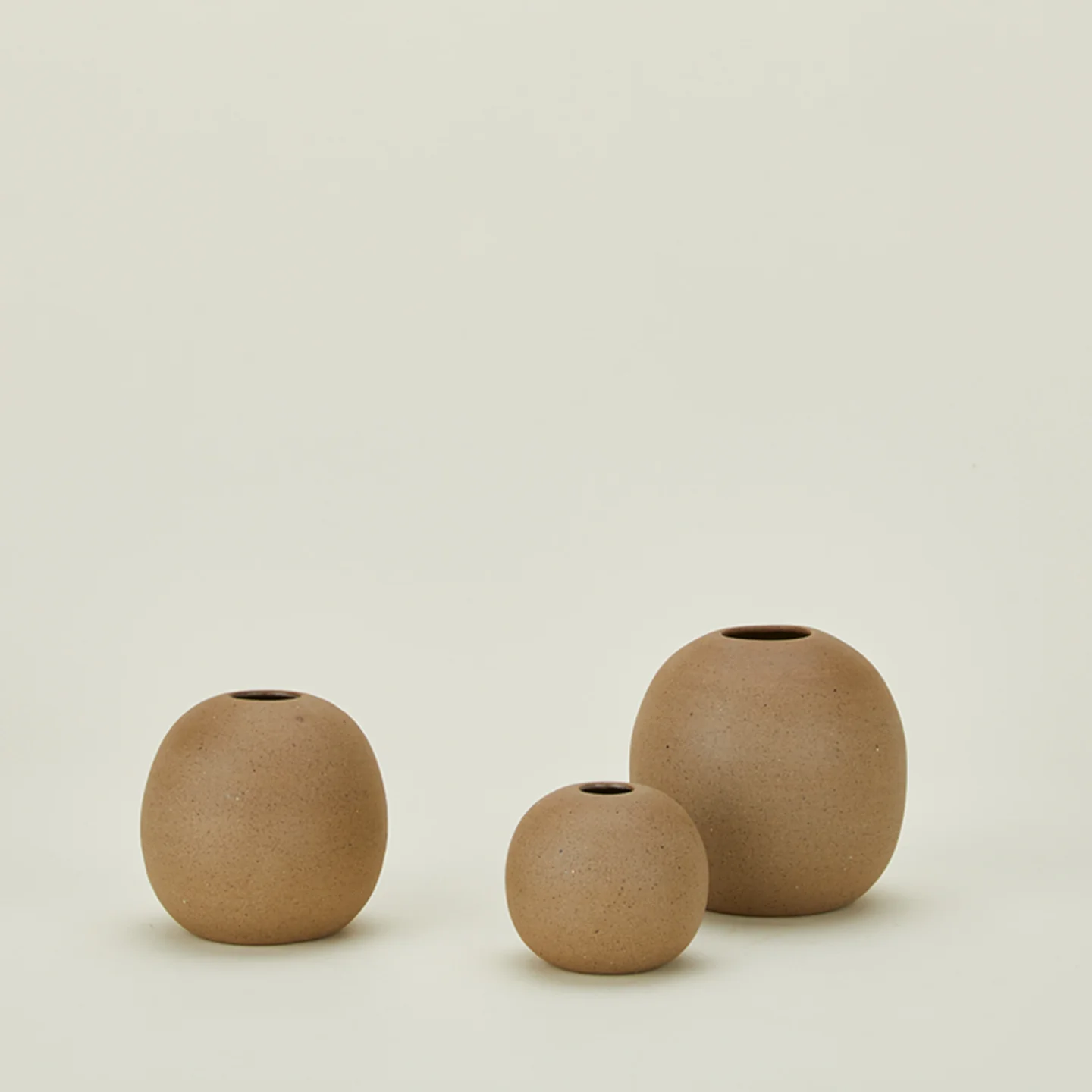 Short Bola Vase
