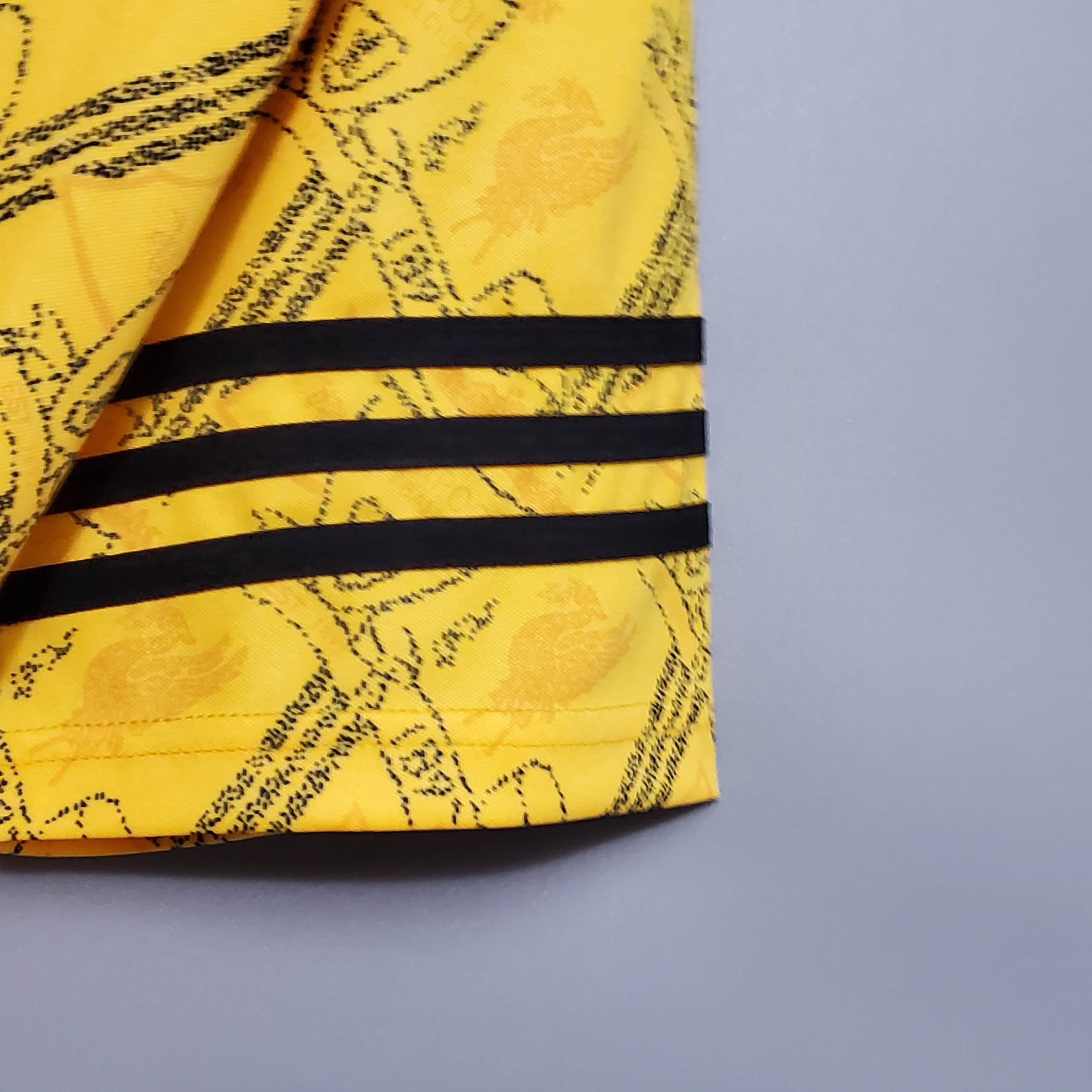 1994/1996 Liverpool Retro Away Football Shirt