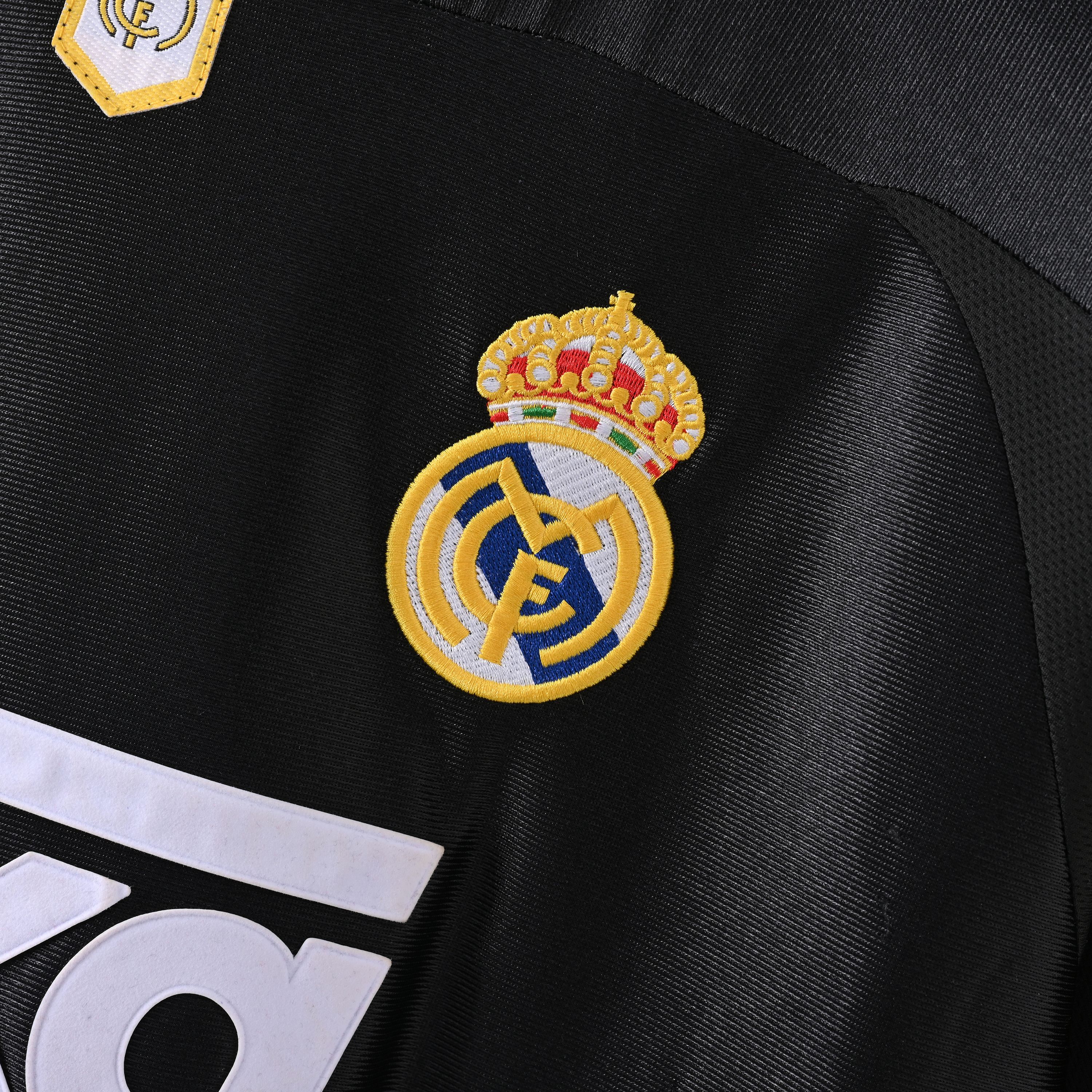 1998/2000 Real Madrid Away Retro Football Shirt