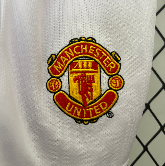 05/06 Manchester United home ground Retro Football Soccer Kids Kit